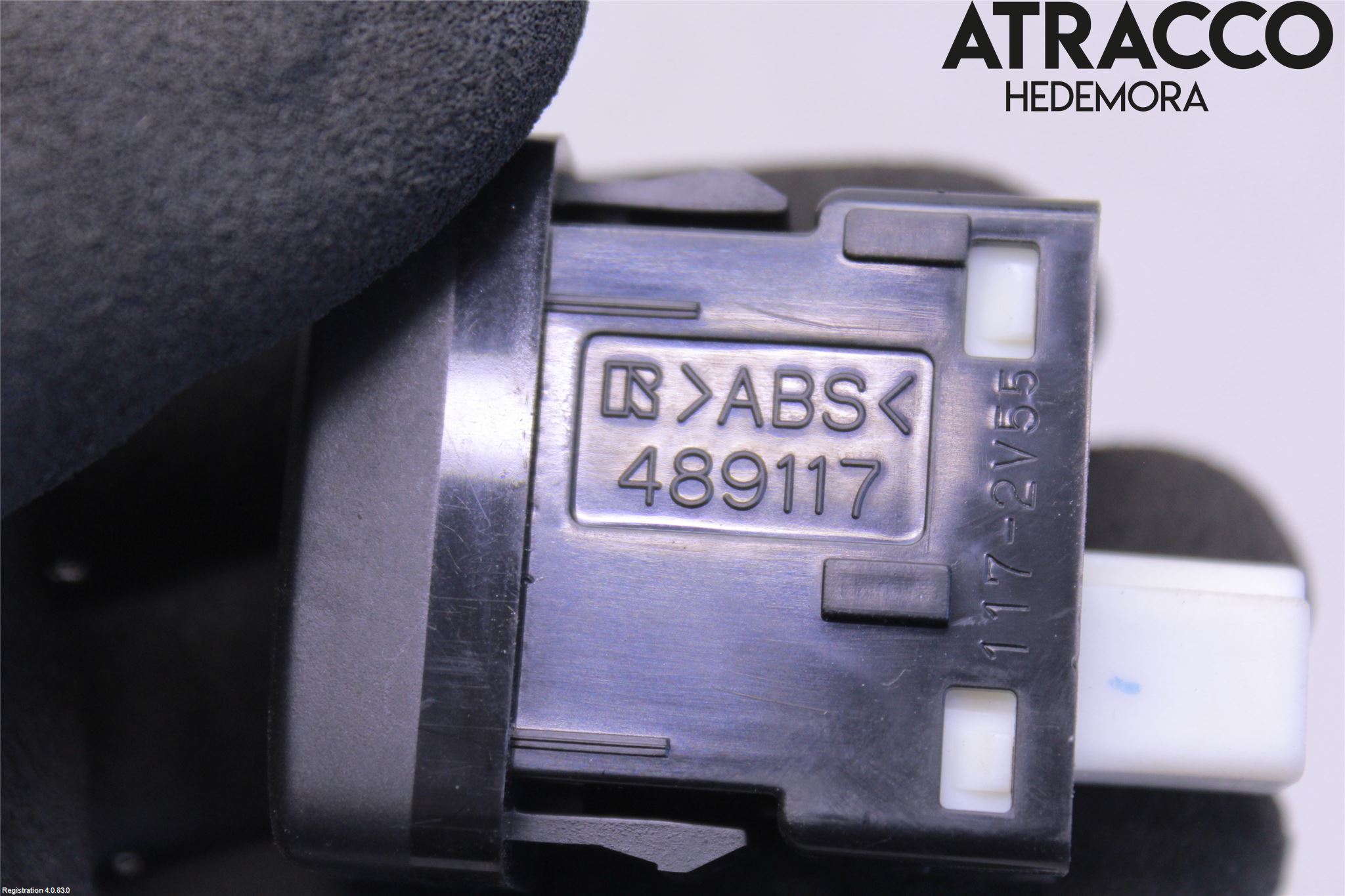 Toyota HILUX 05-16 Strömställare Fram