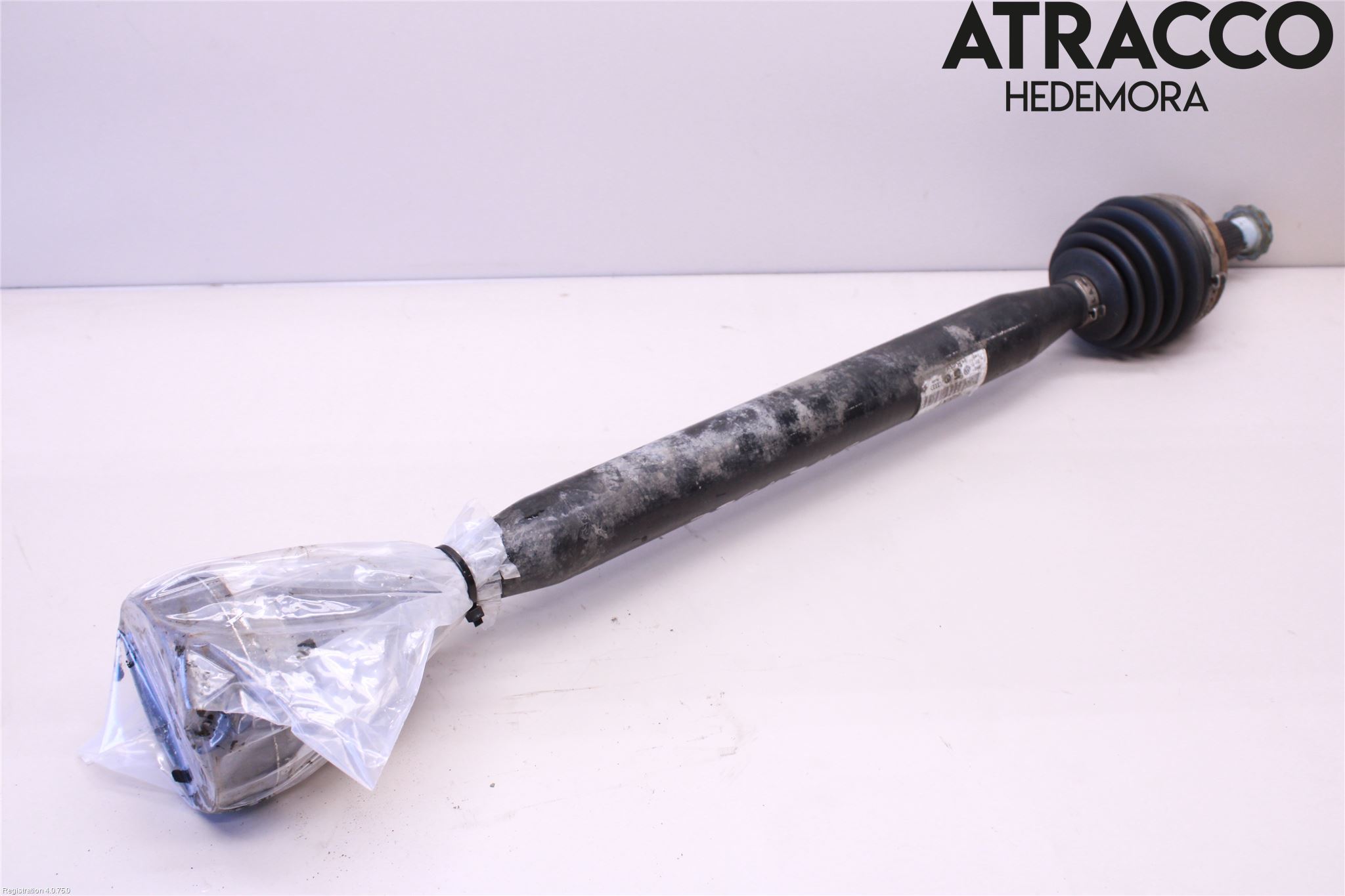 Audi A1/S1 11-18 Drivaxel Fram Höger