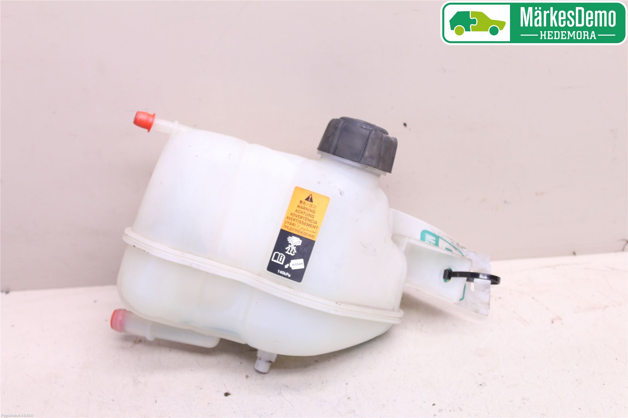 Nissan X-TRAIL 14-21 Expansionstank