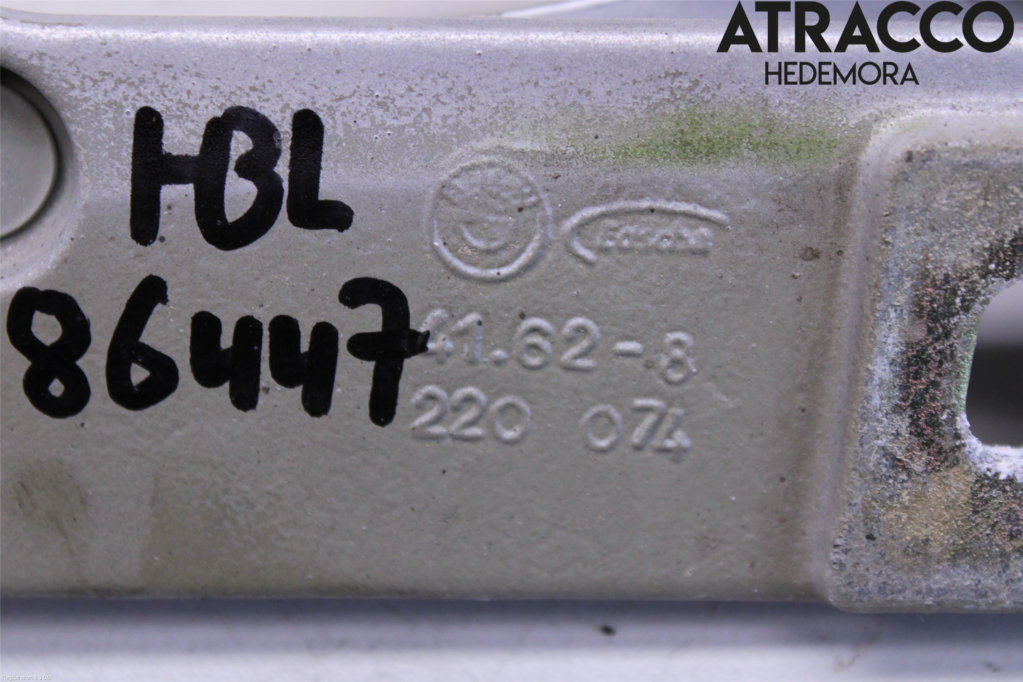 BMW 3 E46      98-05 Bakluckegångjärn Hö