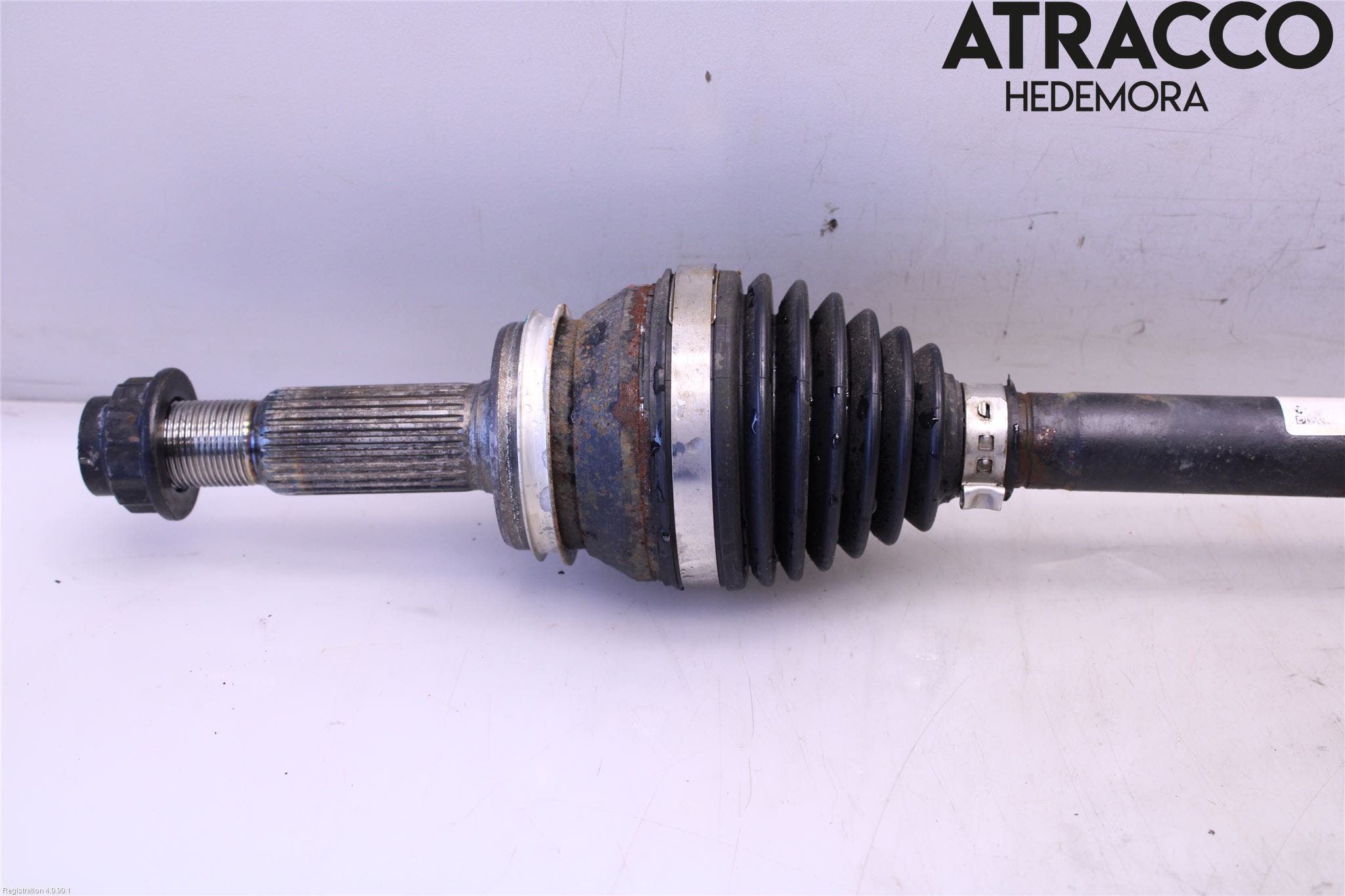 Toyota RAV4 19- Drivaxel Bak Höger