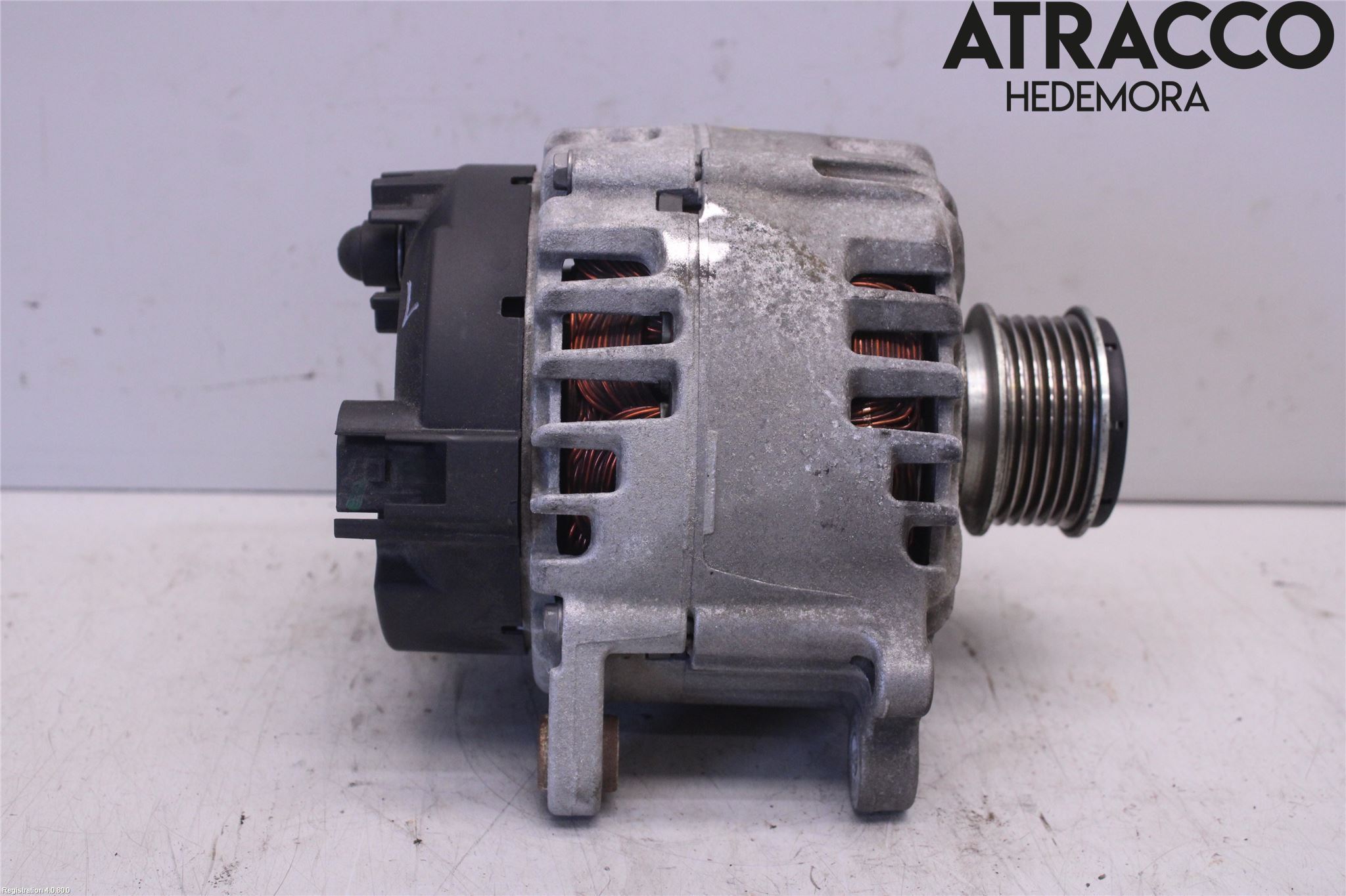 Volkswagen VW GOLF VI 09-13 Generator