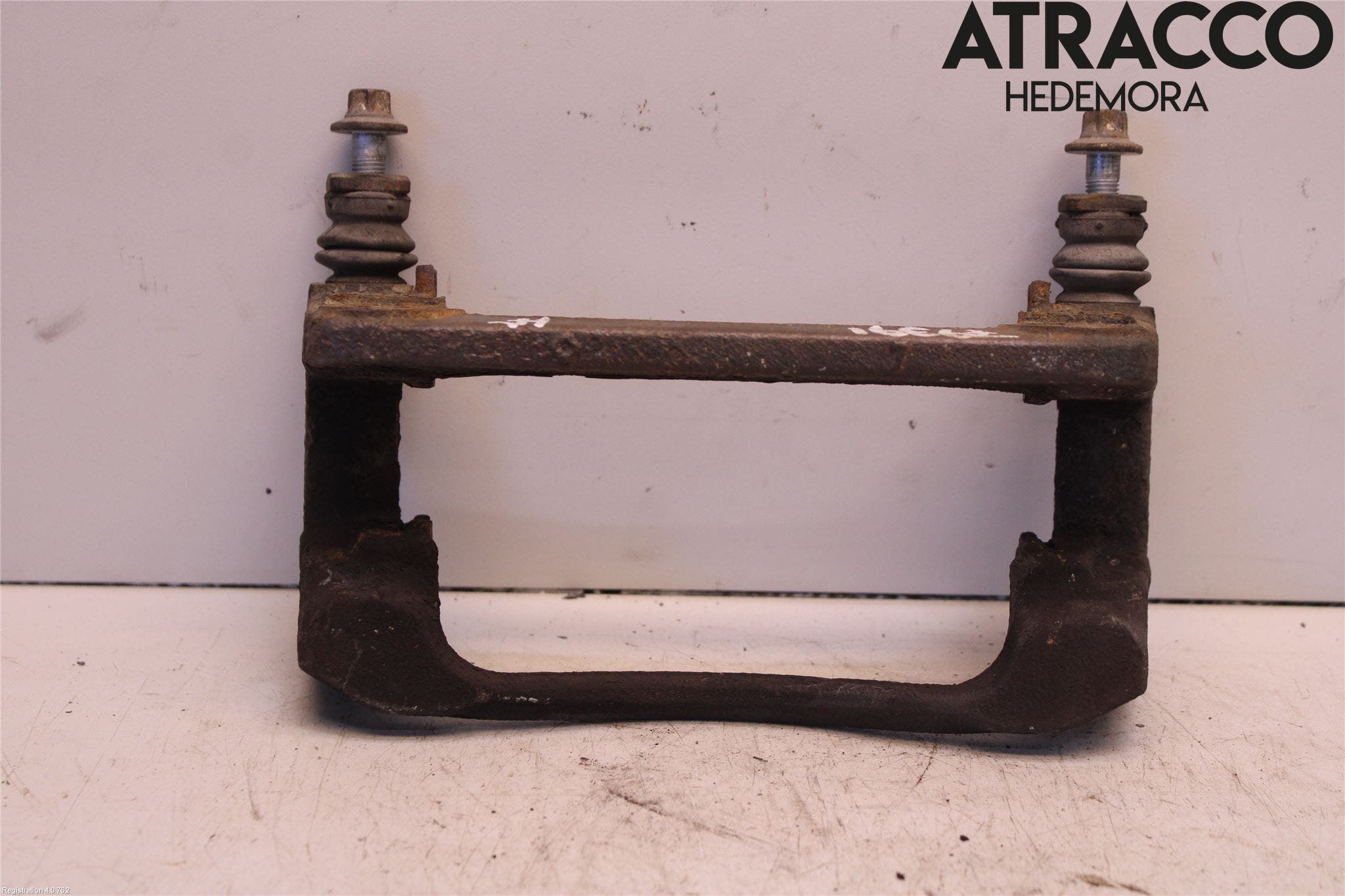 Peugeot 308 14-21 Bromsokshållare