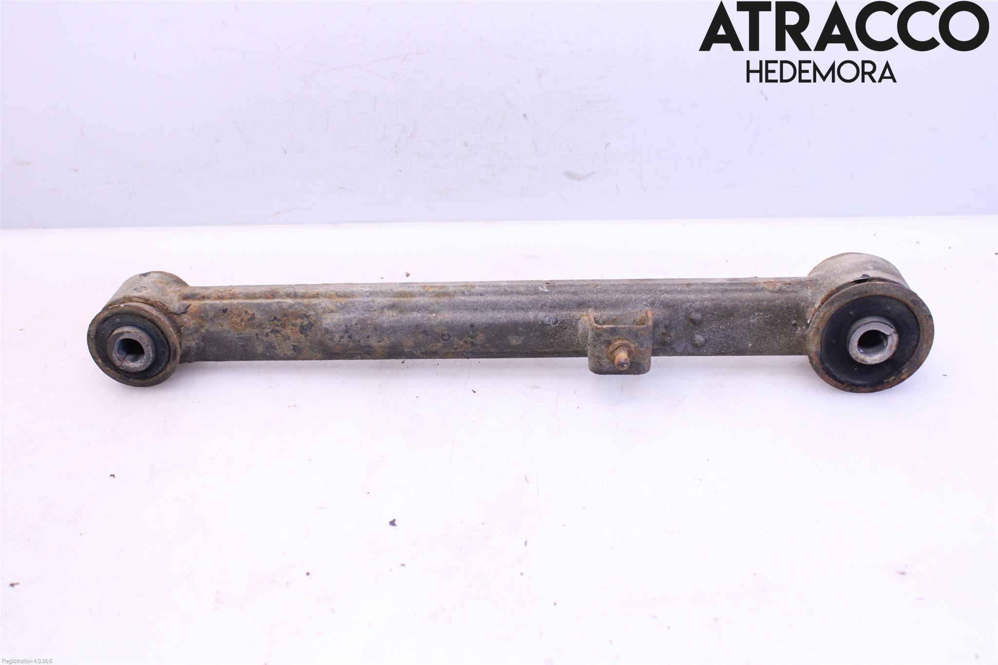 Dodge PICK UP RAM 81- Bärarm Bak Övre Vänster