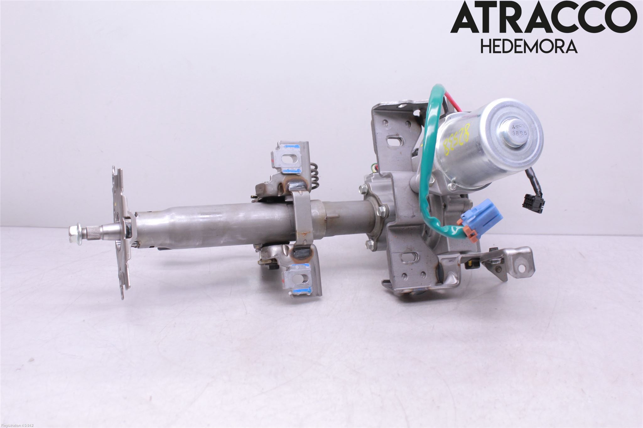 Suzuki SWIFT 11-16 Rattaxelagg Med Inb Servo