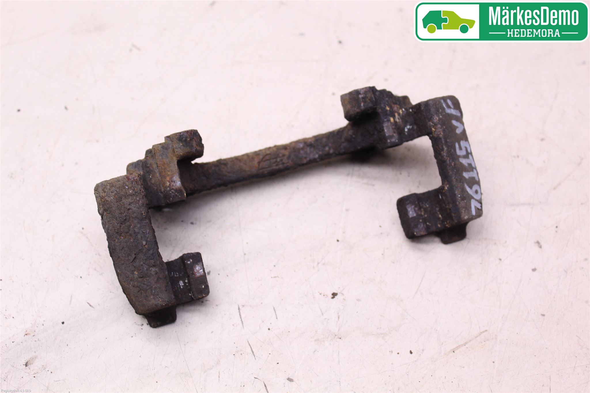 Mini COUPE R50/53 01-06 Bromsokshållare