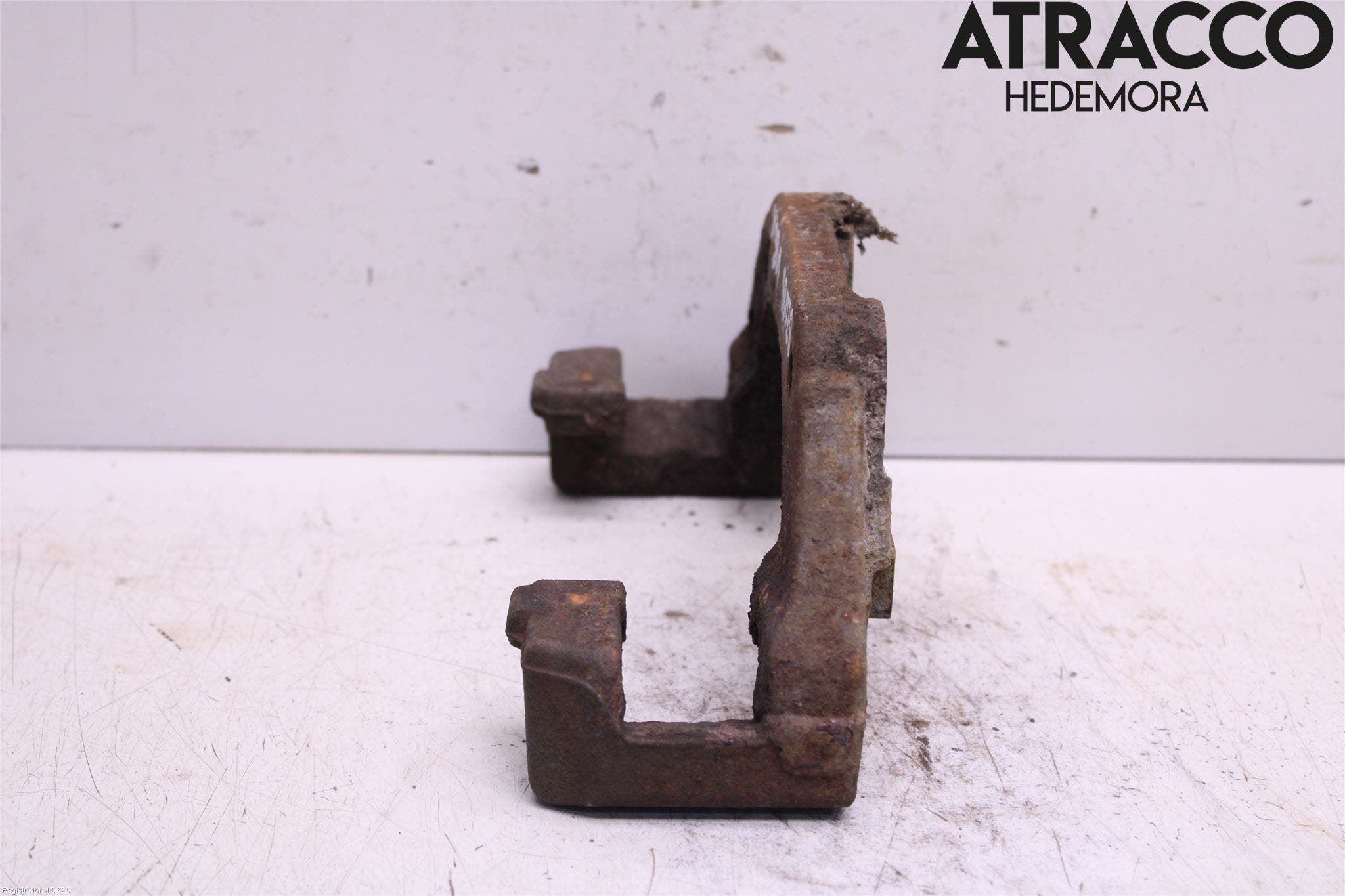 BMW 6 E63/64 02-10 Bromsokshållare