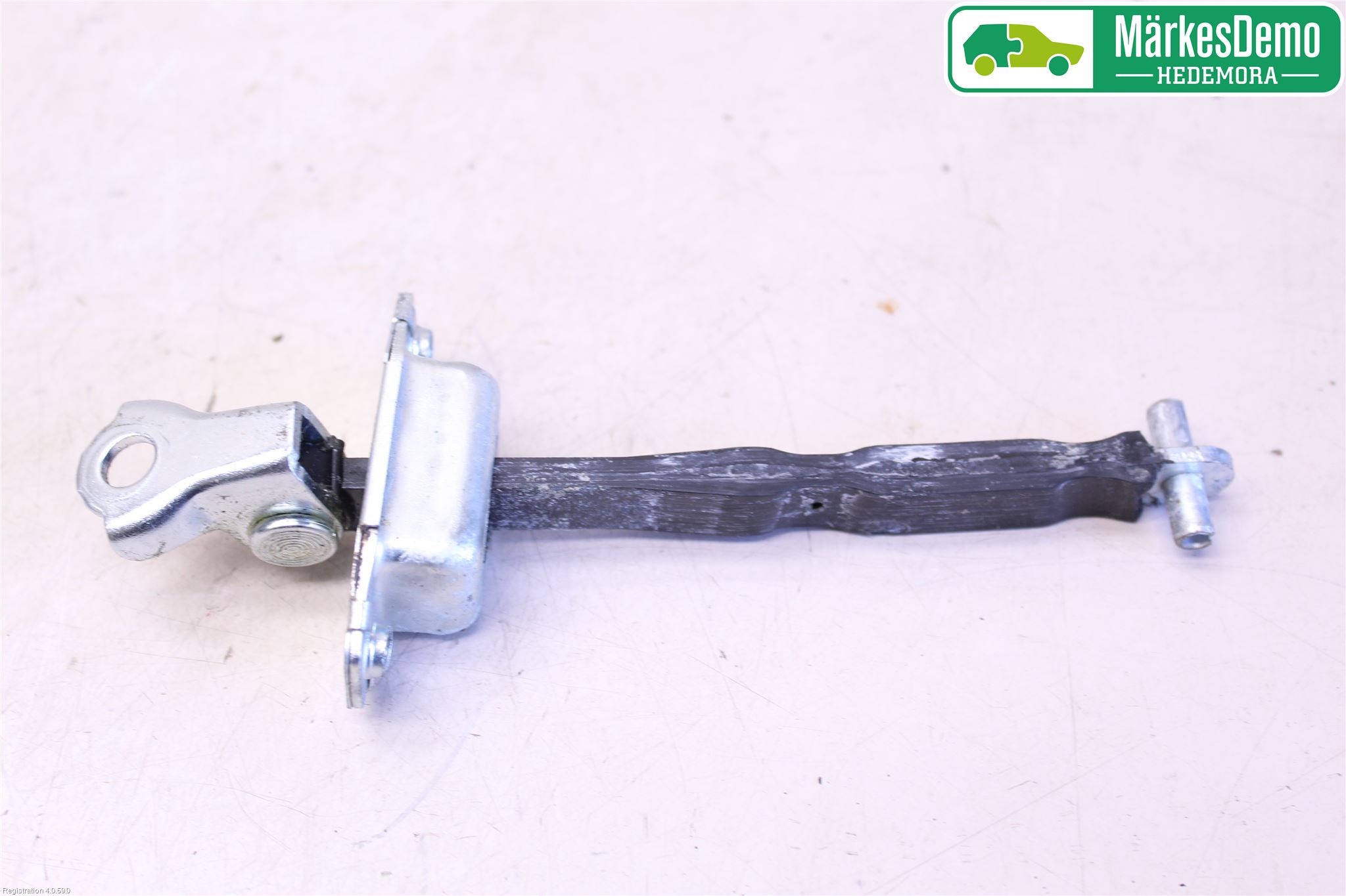 Suzuki SX4 S-CROSS 14-21 Dörrstopp