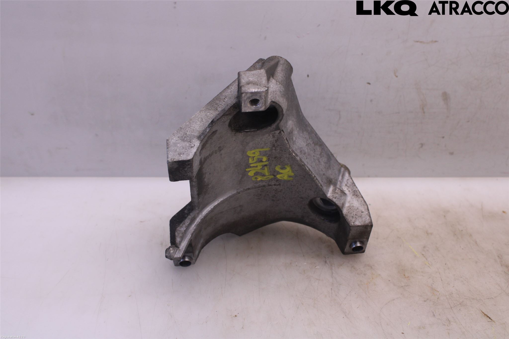 Saab 9-5     06-10 Ac Kompressor-Fäste