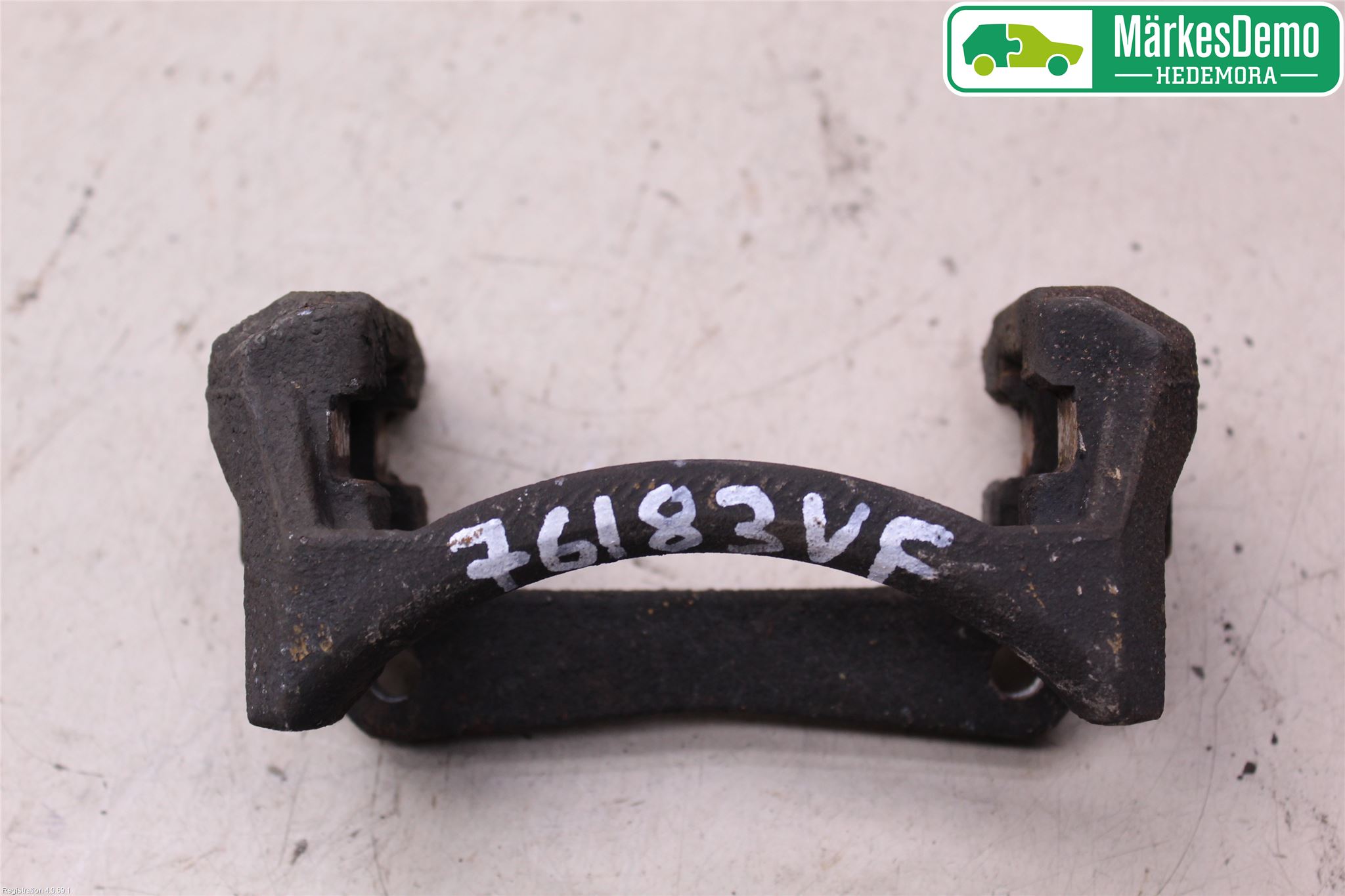 Ford FIESTA 13-17 Bromsokshållare