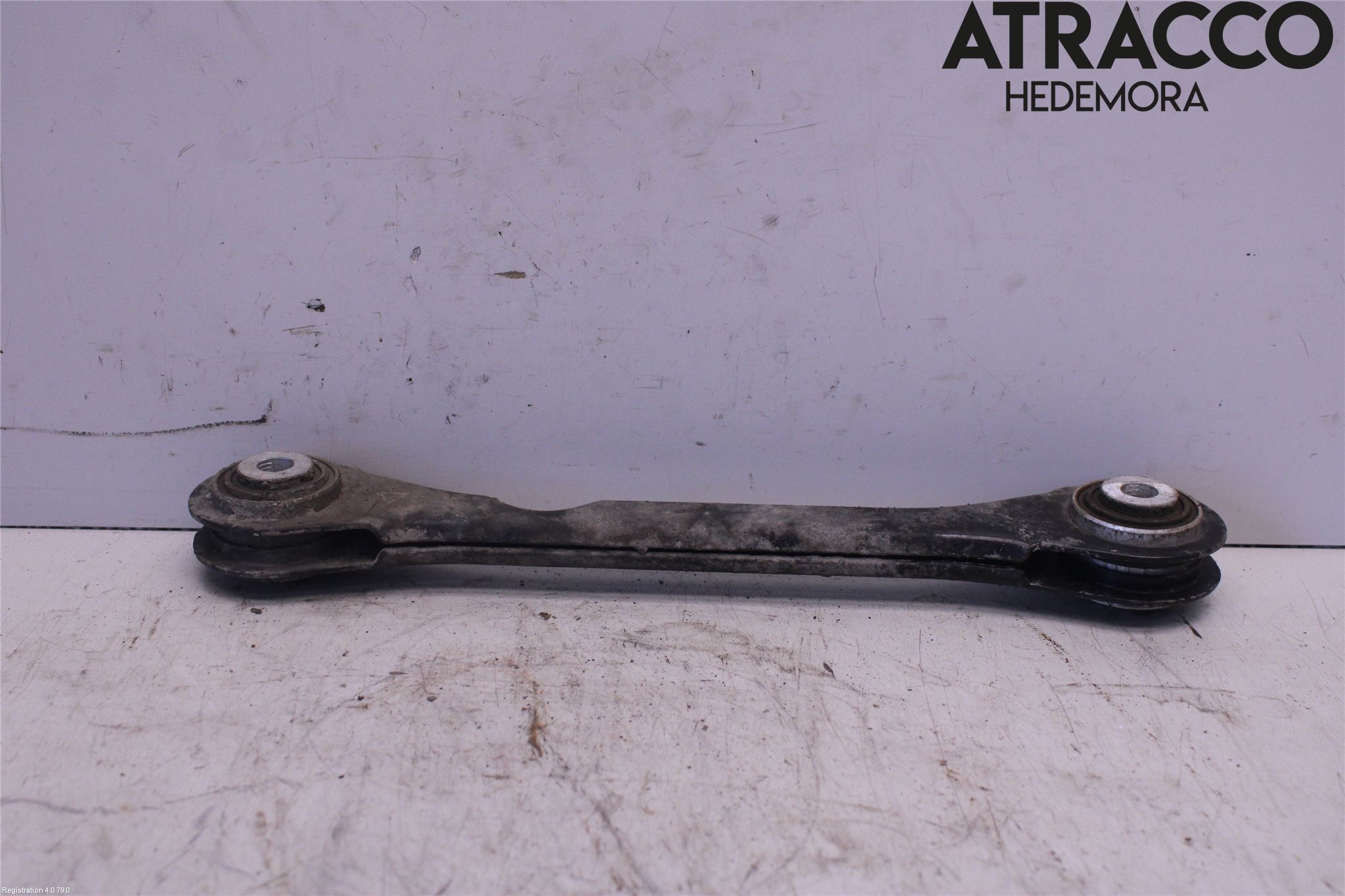 Audi A4/S4 08-11 Bärarm Bak Övre Höger