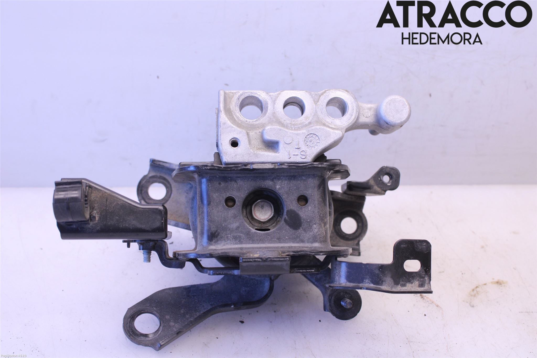 Toyota CAMRY 19-24 Motorfäste