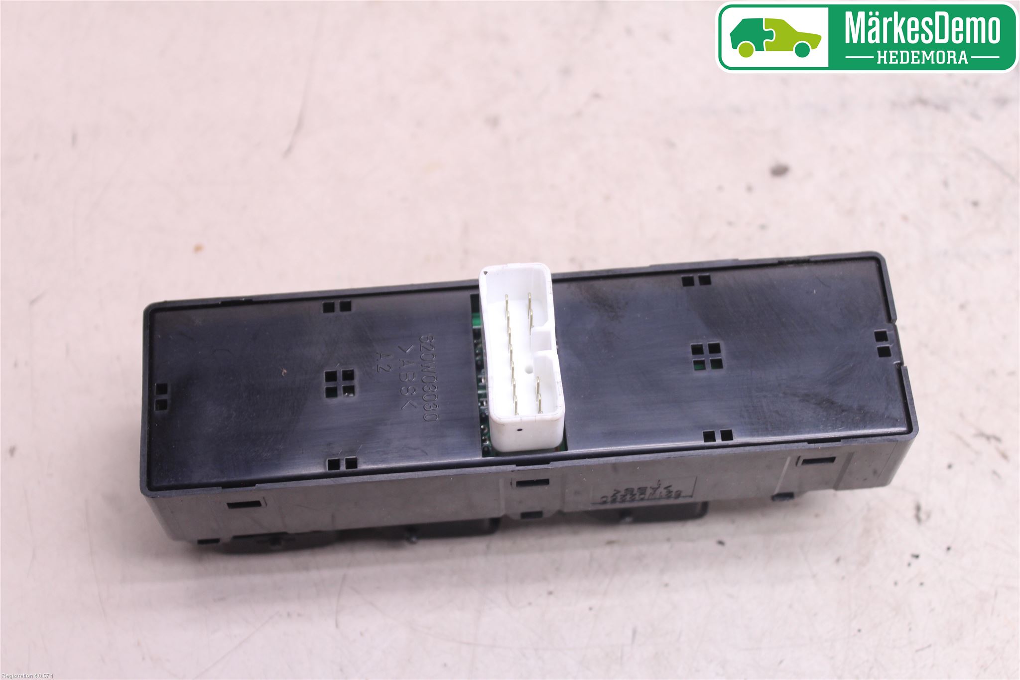 Hyundai TRAJET Strömställare Elhiss