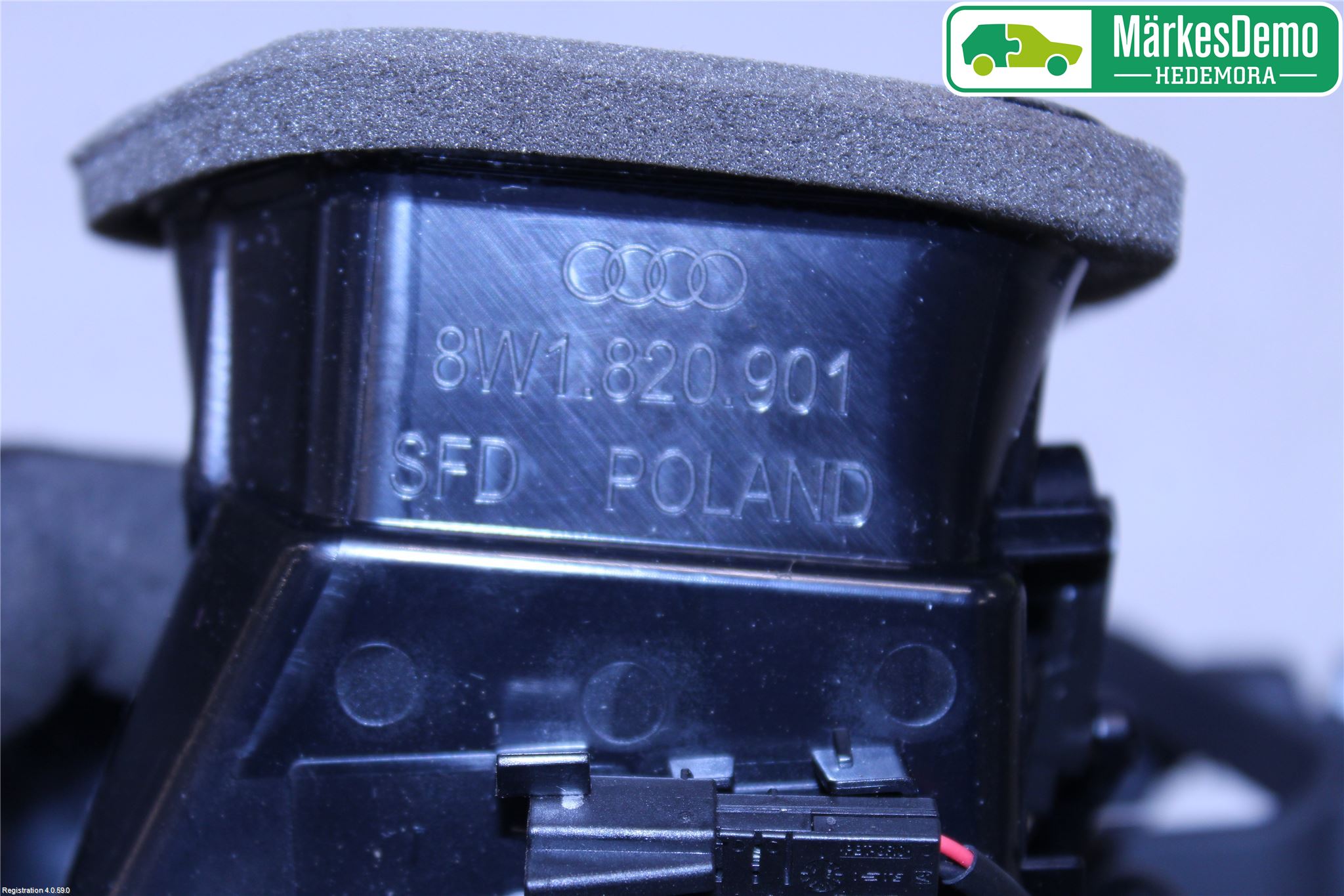 Audi A4/S4 B9 16-19 Defrosterkanal-Munstycke