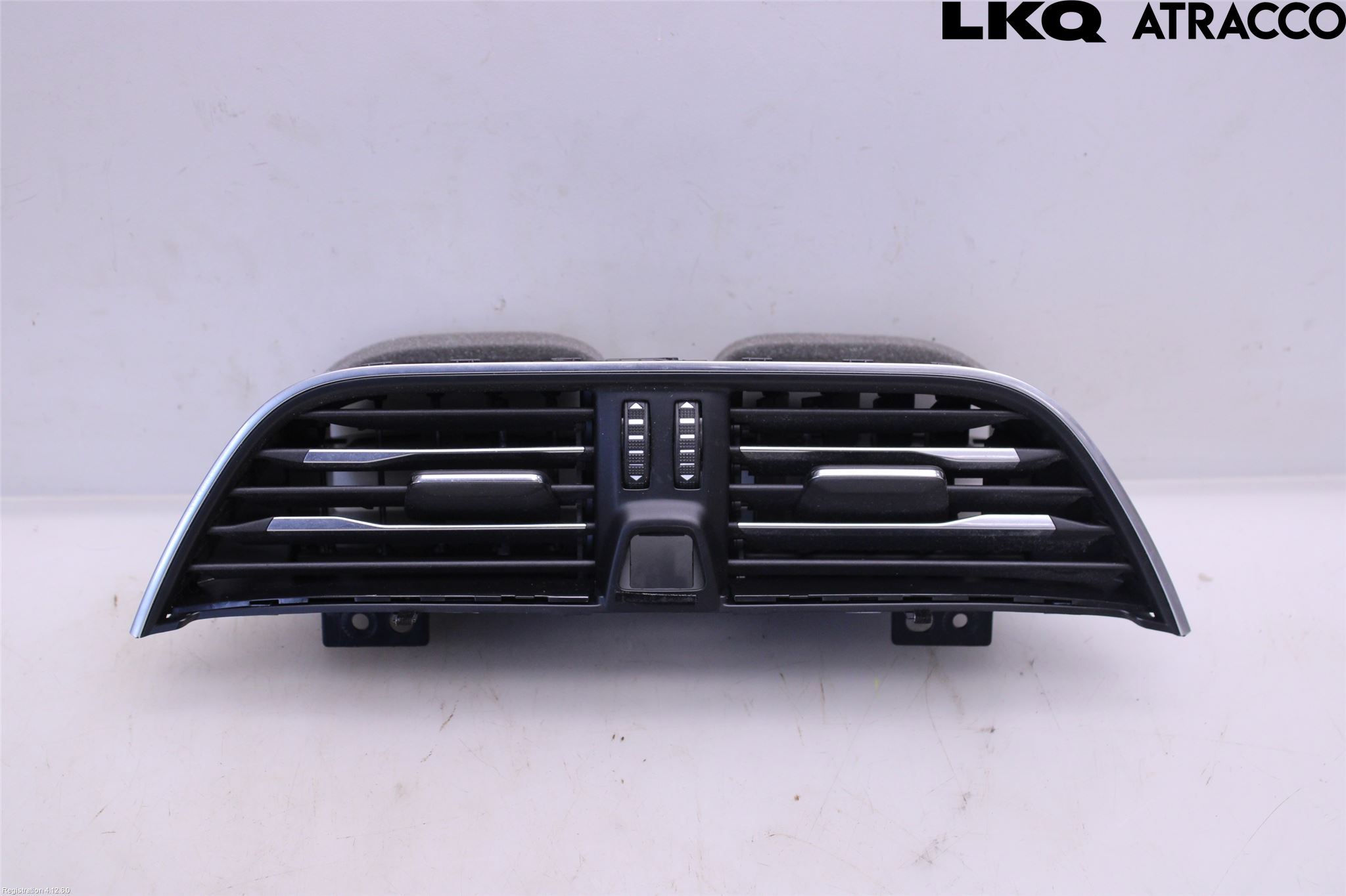 Ford FOCUS 19- Defrosterkanal-Munstycke