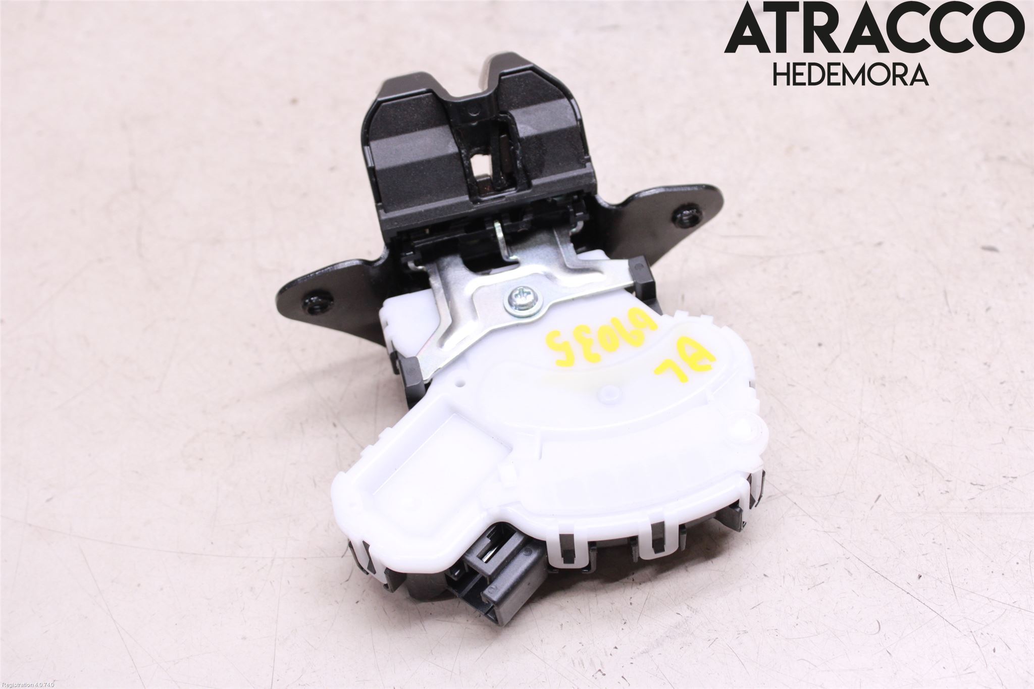 Mazda CX-3 Låskista Baklucka