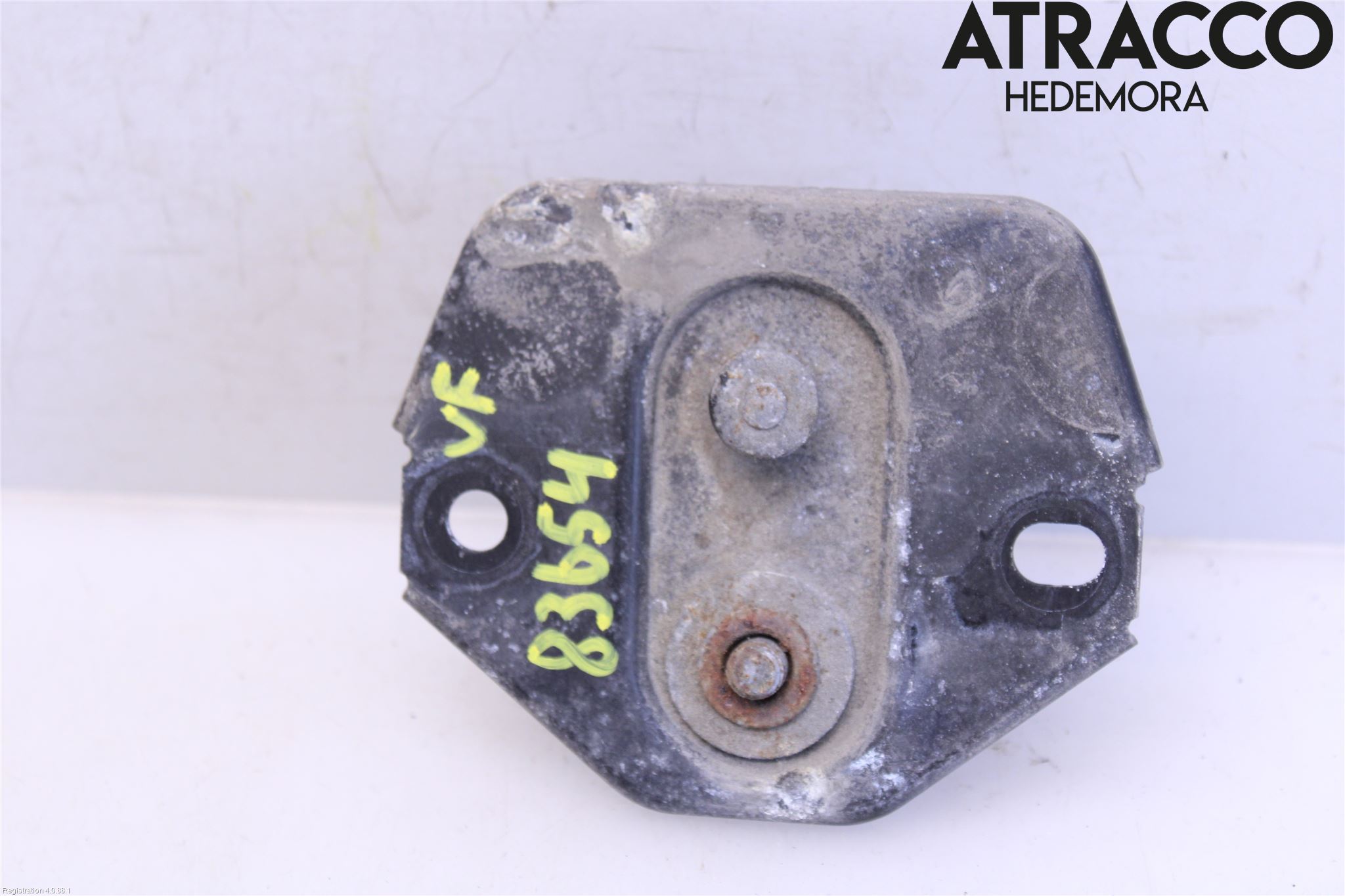 Jaguar F-PACE Huv Spärr