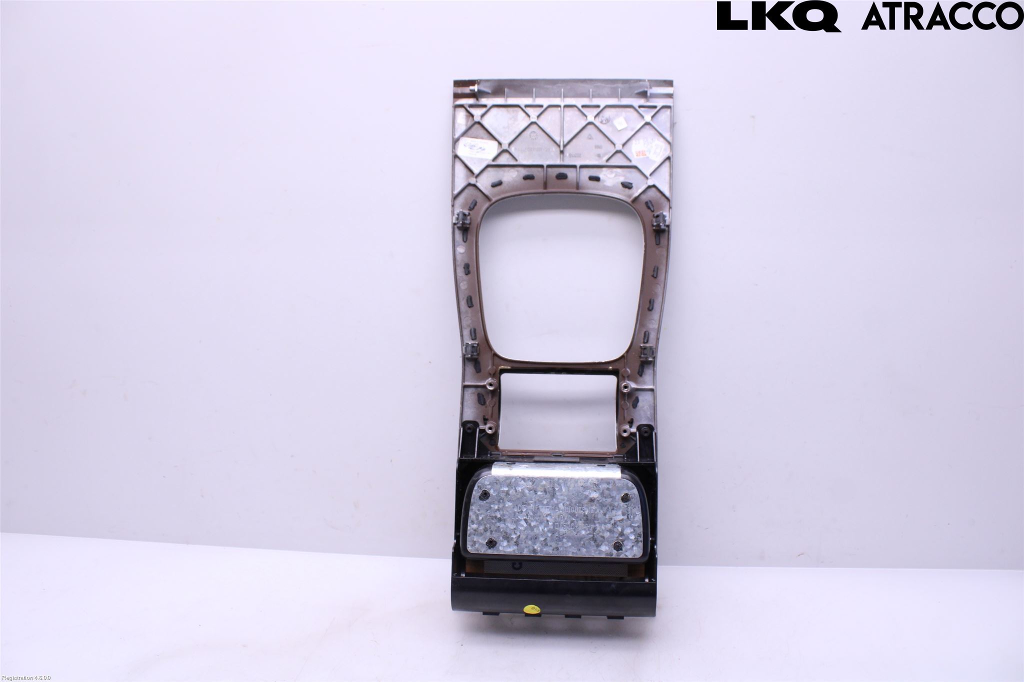 Porsche CAYENNE 03- Instrumentkonsoll Mitt