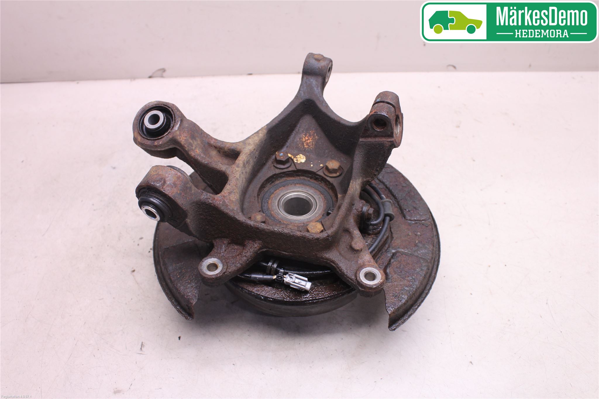 Subaru OUTBACK 10-15 Hjullagerhus-Spindel Vä B