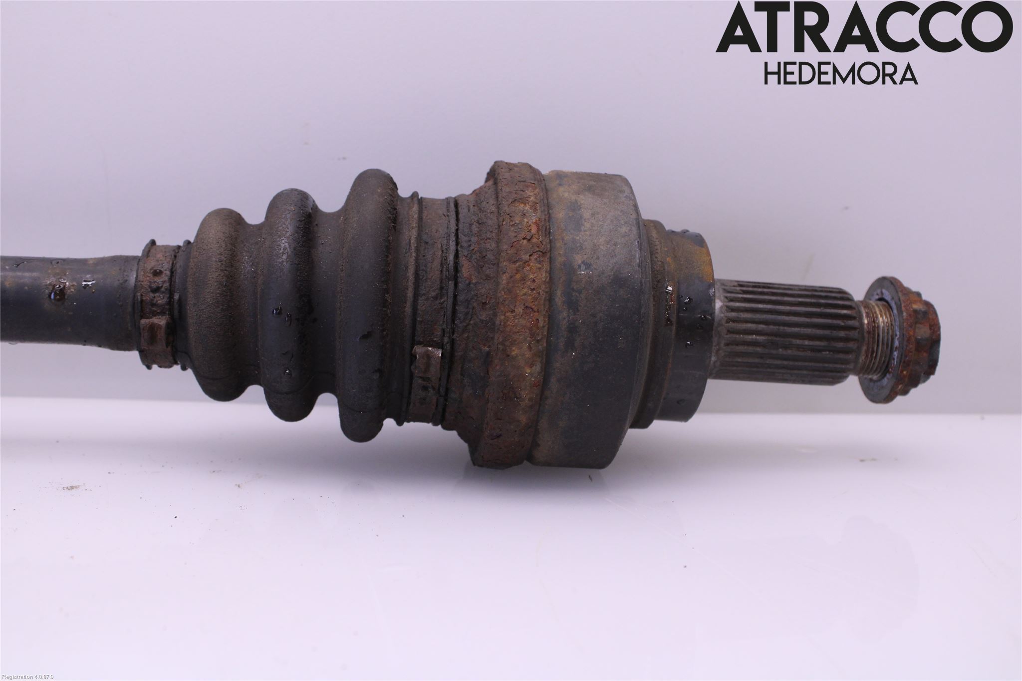 BMW 3 F30/F31/F80 12-19 Drivaxel Bak Vänster