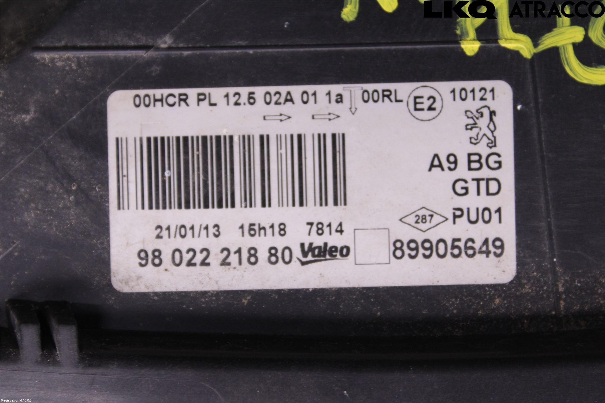 Peugeot 208 12-15 Strålkastare Vänster