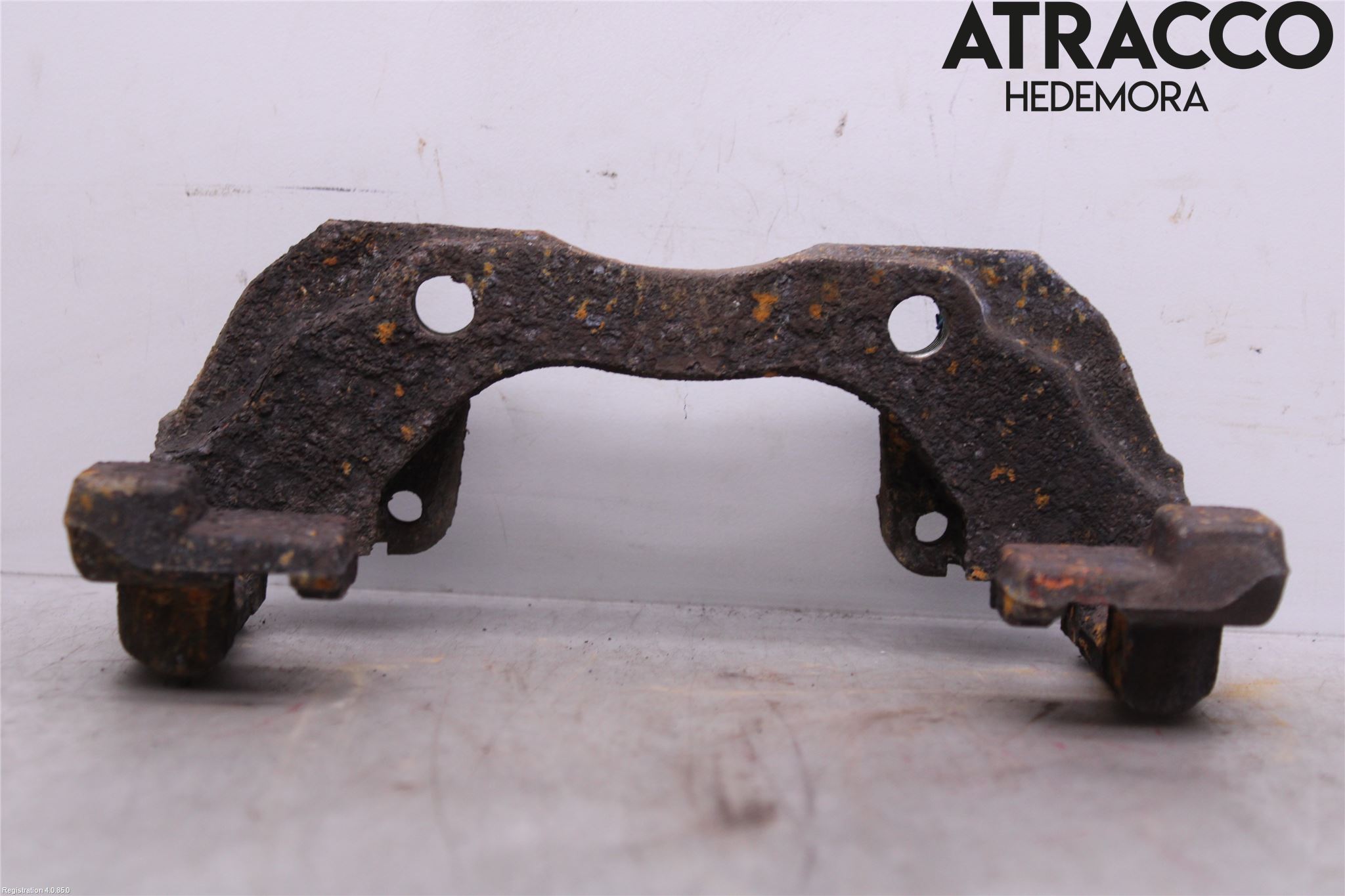 Ford C-MAX II  11-14 Bromsokshållare