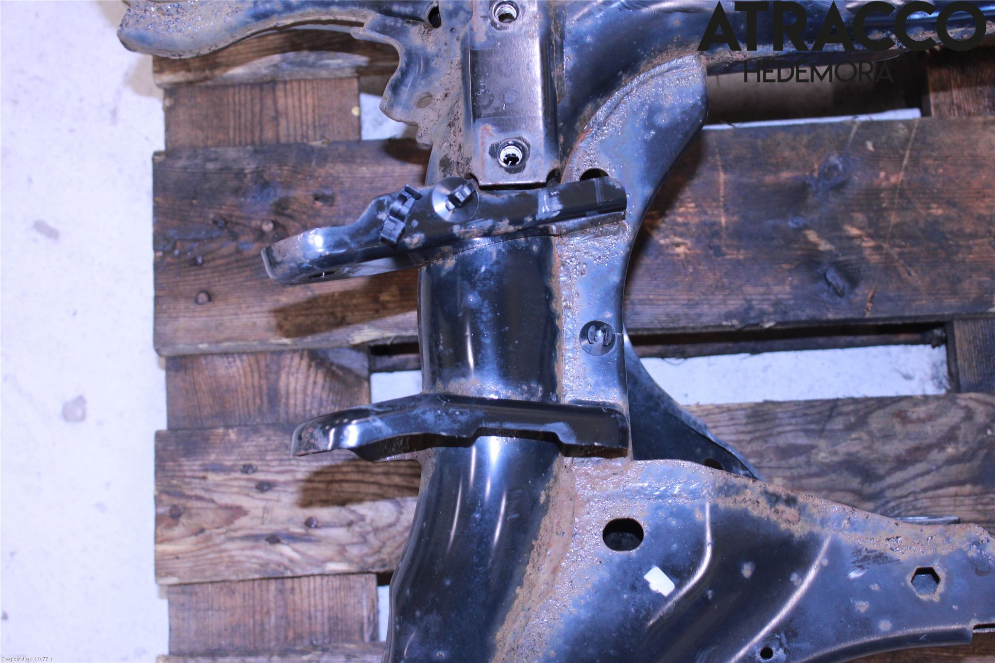 Jaguar XE (X760) 15-24 Bakaxelbalk