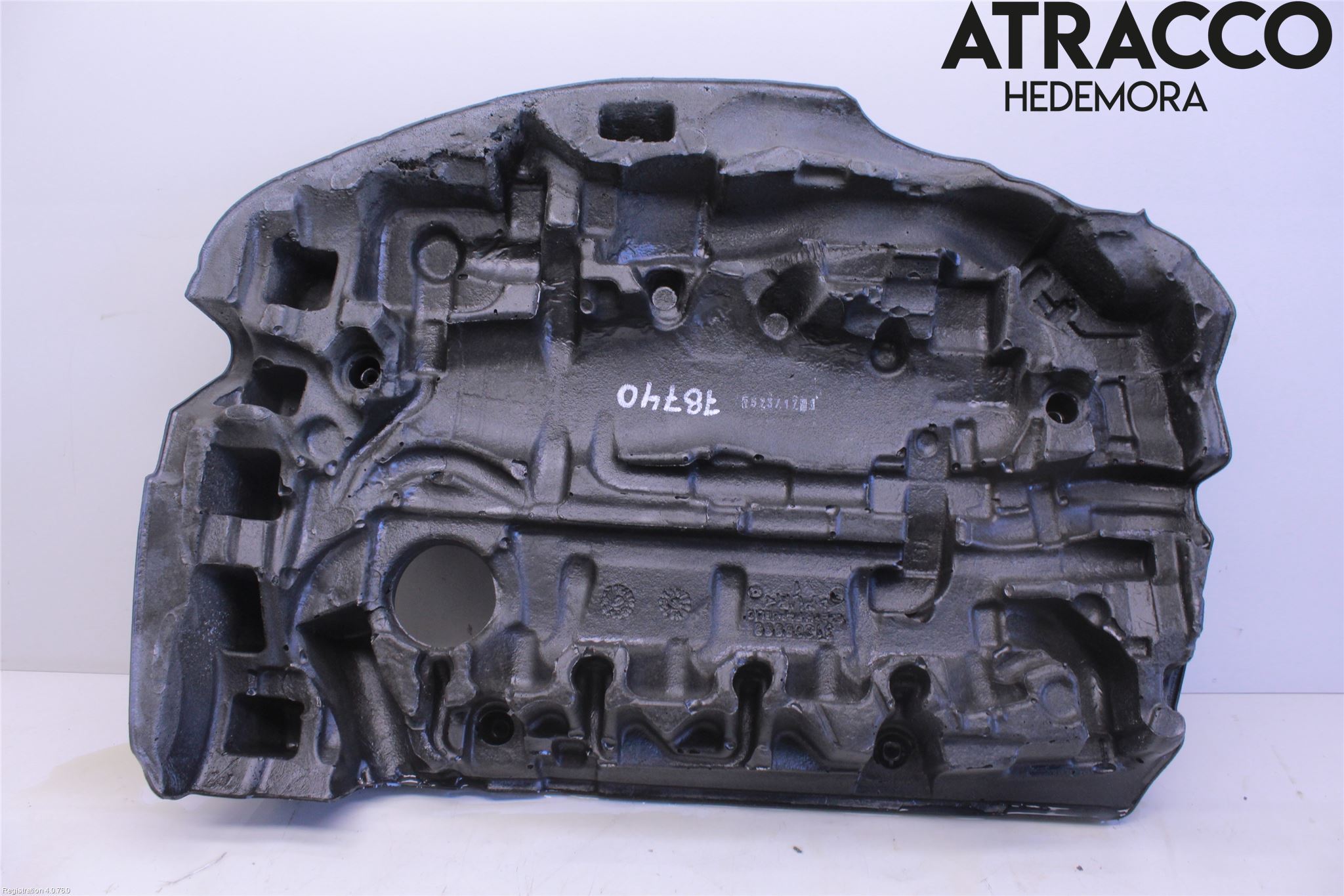 Volvo V40 12-19 Motorkåpa