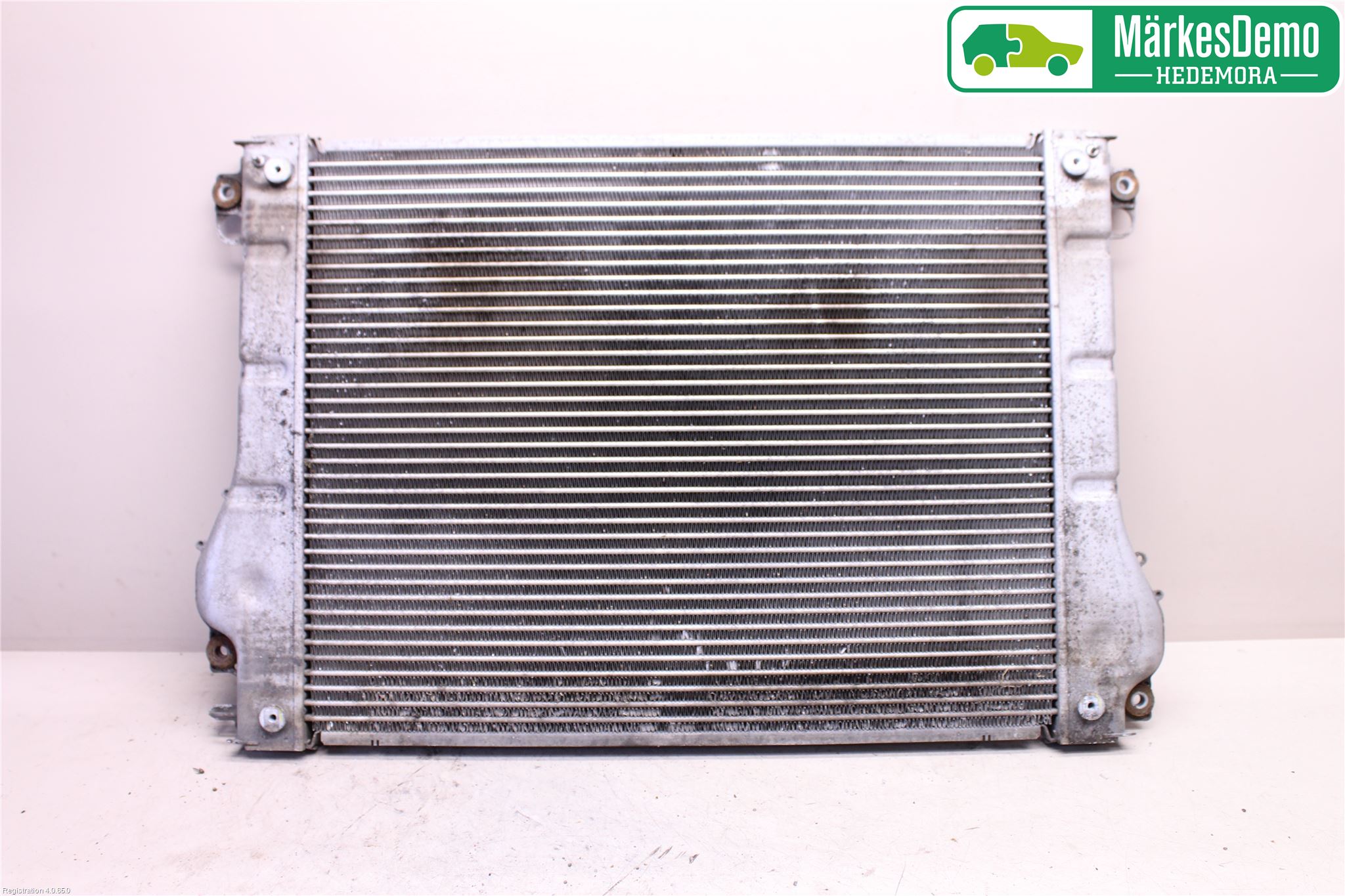 Lexus IS 220d/250/350 06-13 Laddluft-Intercooler Kyl
