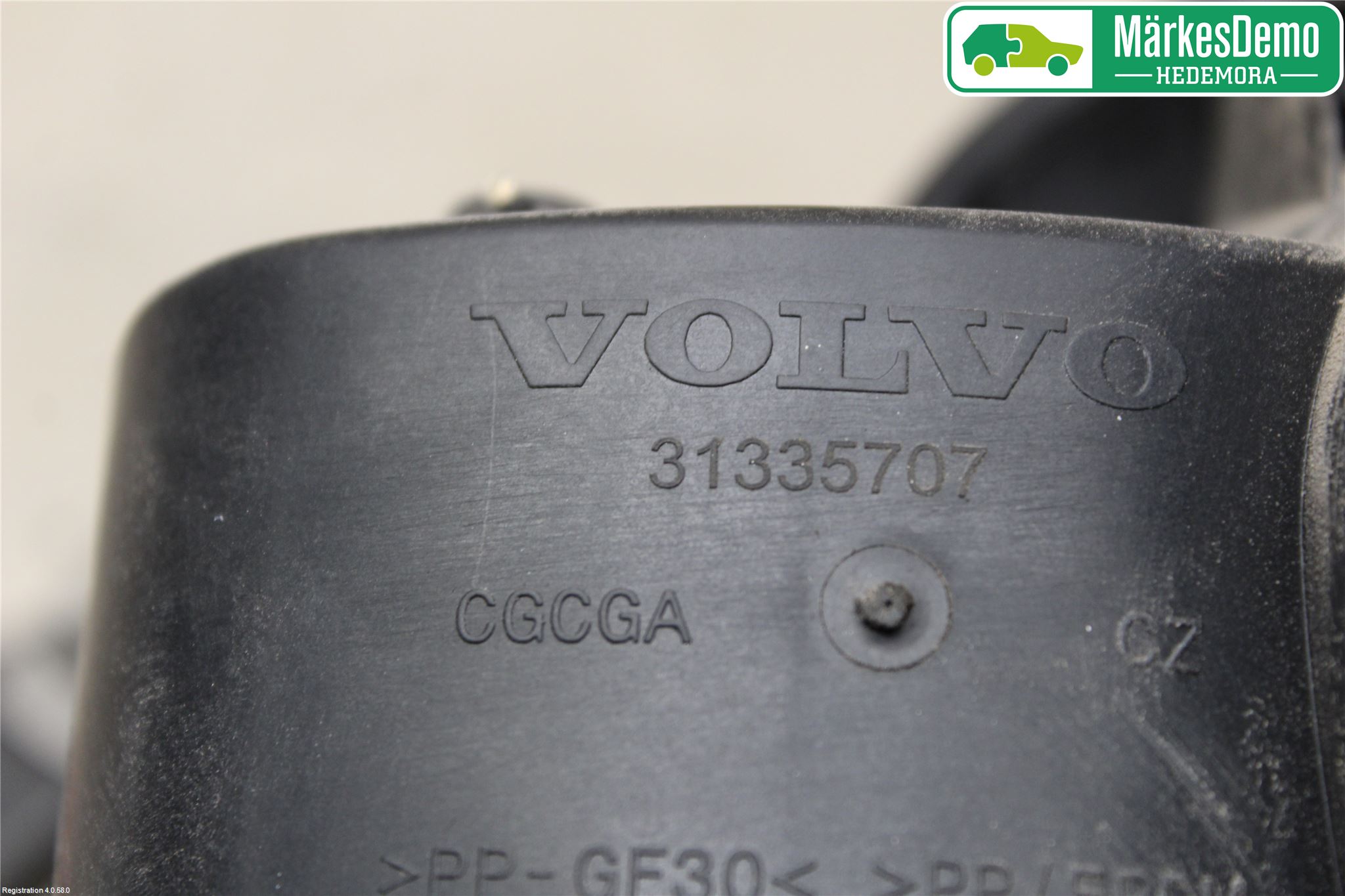 Volvo V60 14-18 Tanklucka
