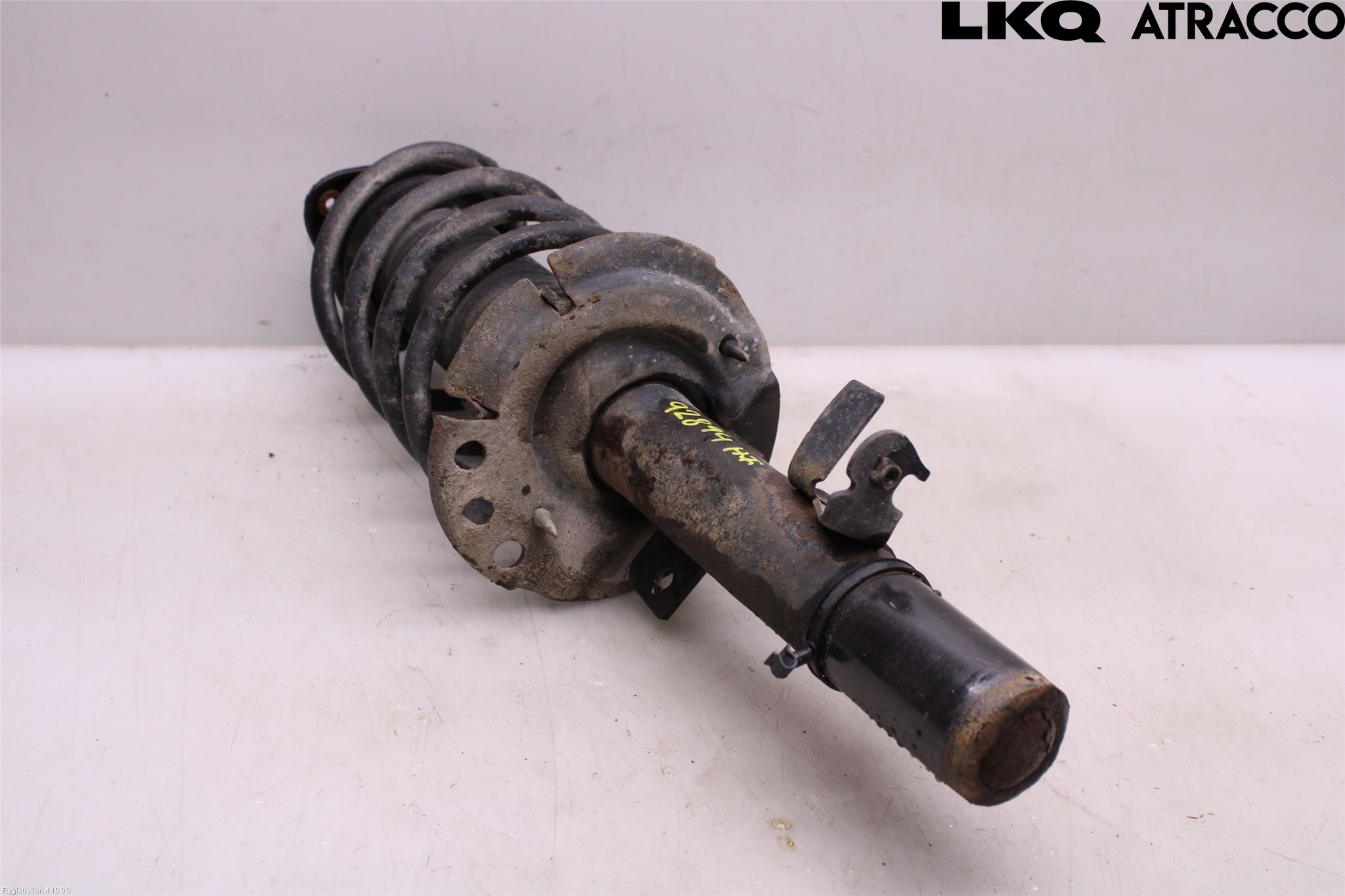 Ford FOCUS 15-18 Fjäderben Fram Höger