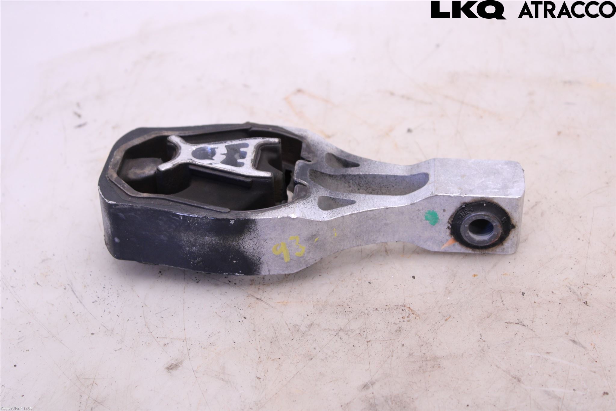 Peugeot 308 14-21 Motorfäste