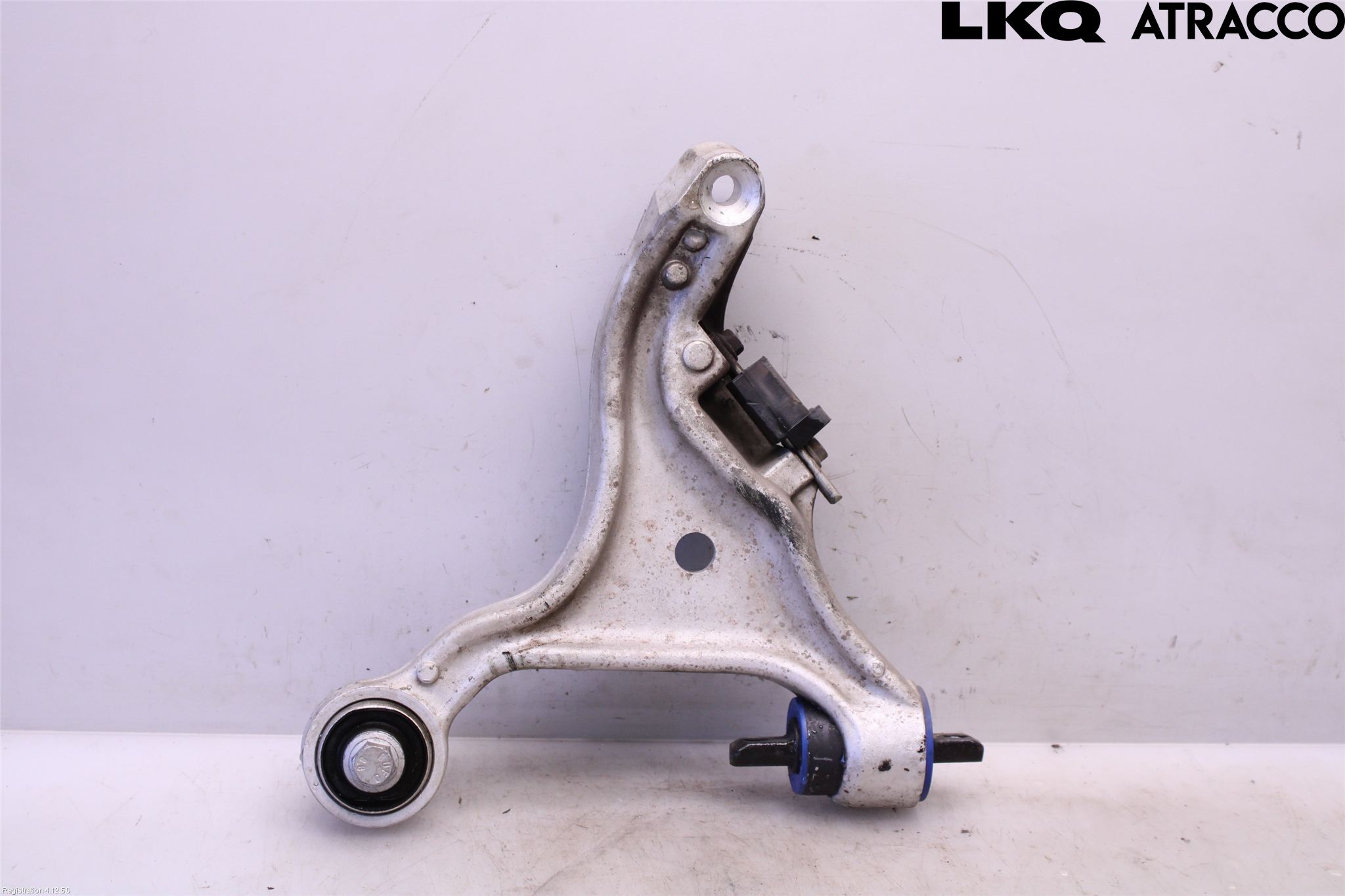 Volvo V70 00-04 Bärarm Fram Undre Hö