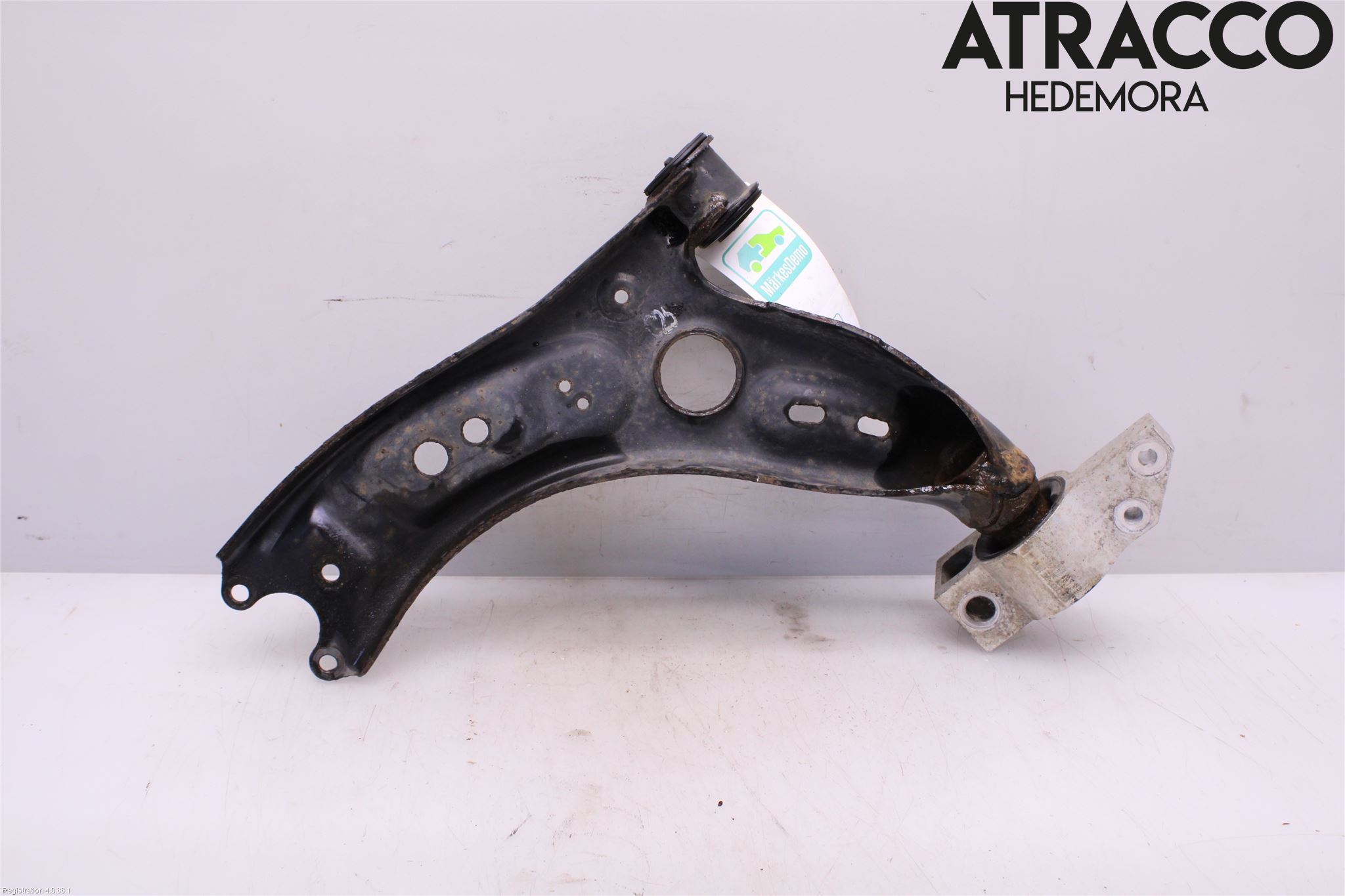 Volkswagen VW EOS  11- Bärarm Fram Undre Hö