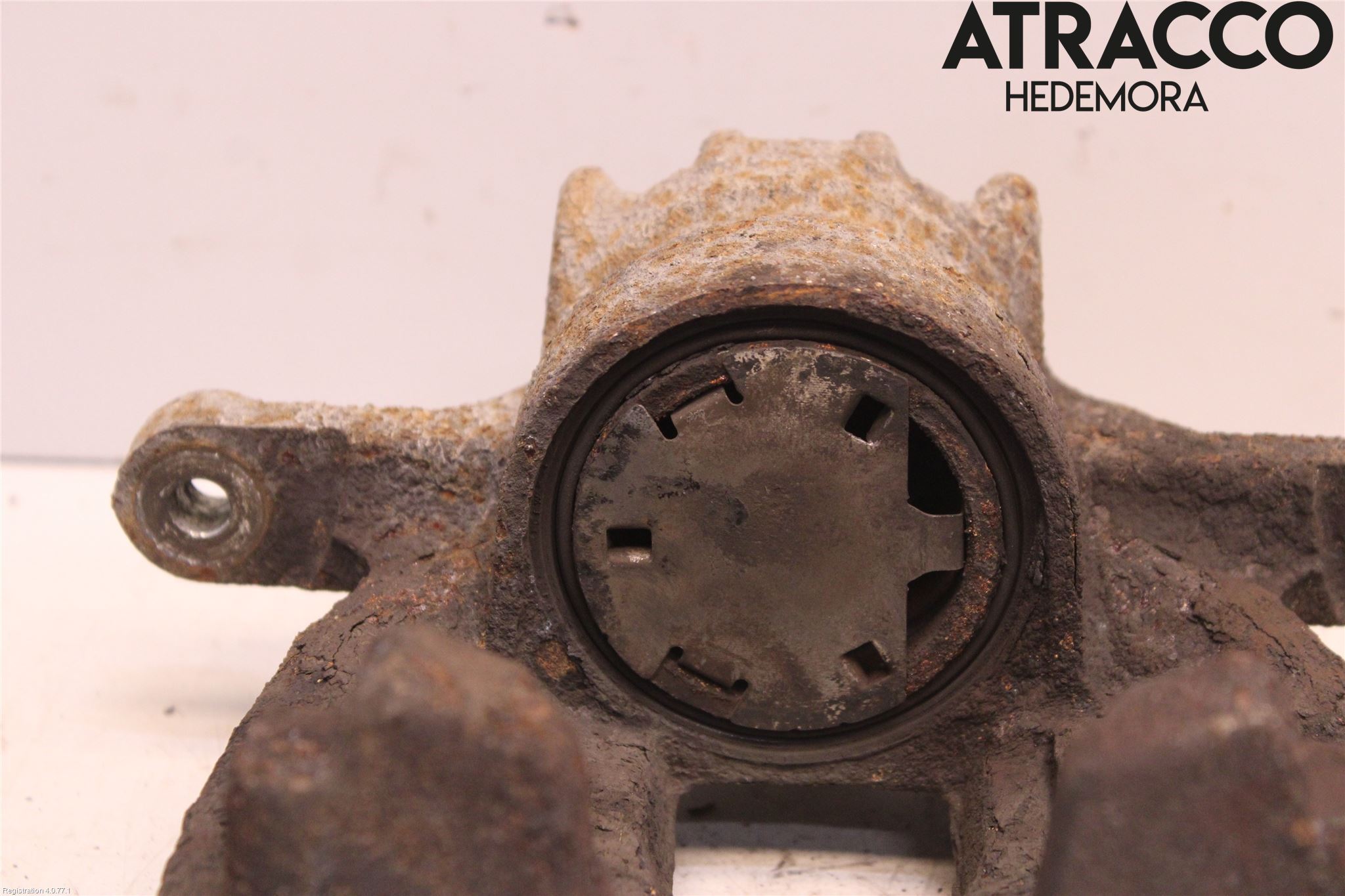 Peugeot 308 08-13 Bromsok Fram Höger