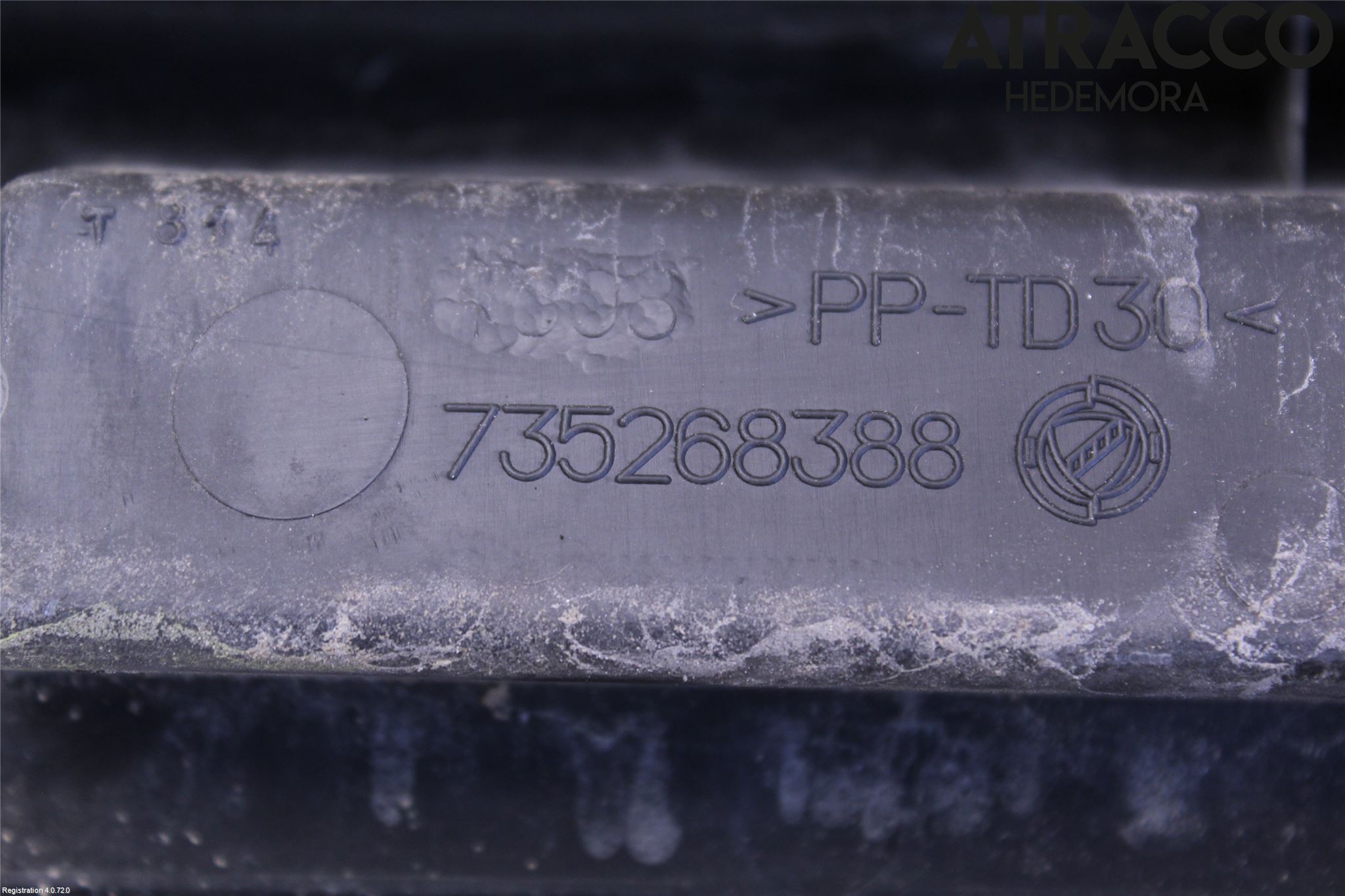 Fiat DOBLO CARGO Grill Komp