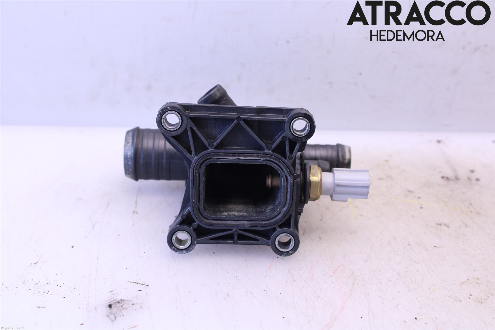 Ford FOCUS 11-14 Kylarslang Fäst På Motor