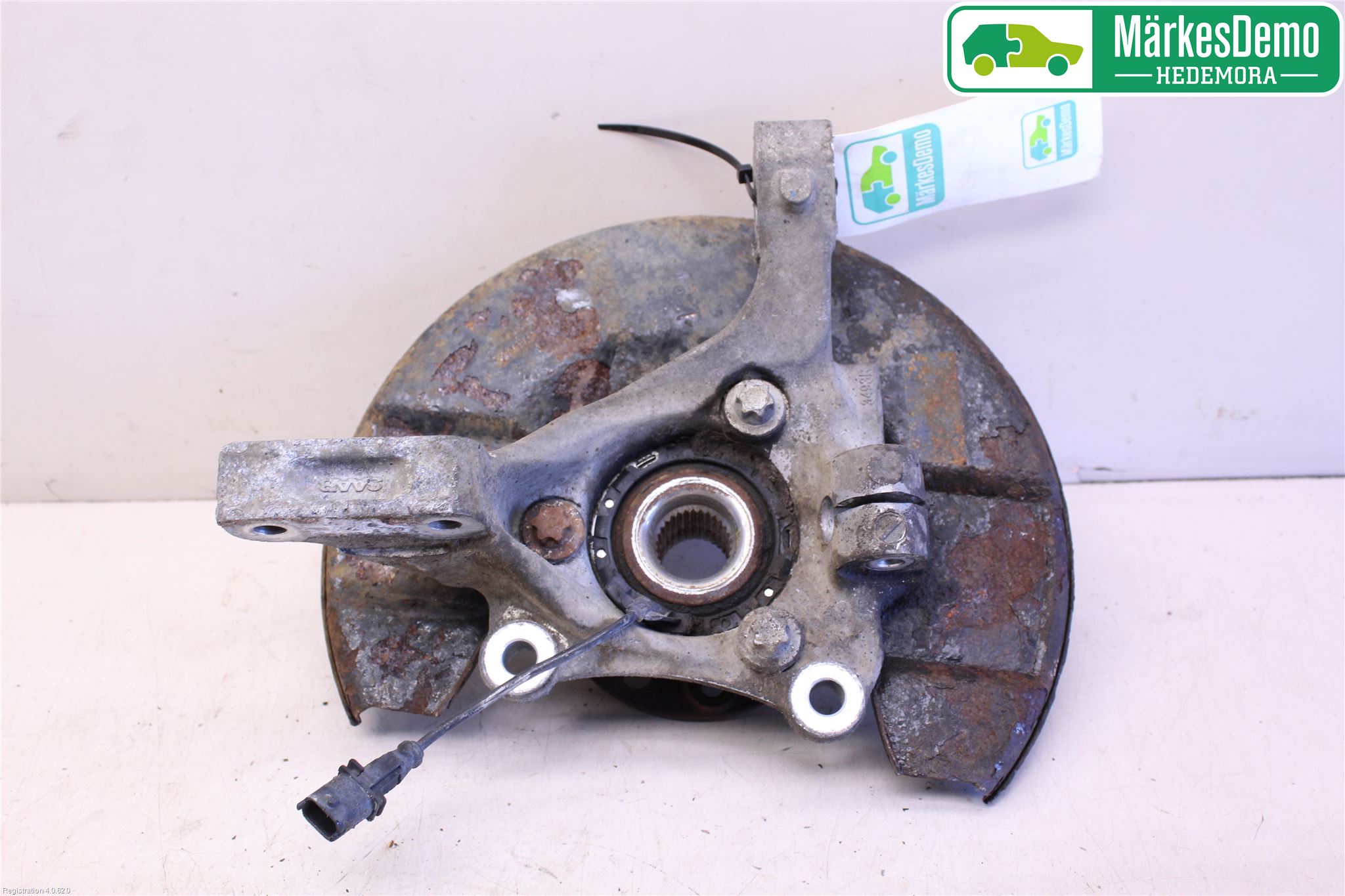 Saab 9-3 VER 2 Styrspindel Lagerhus Hö