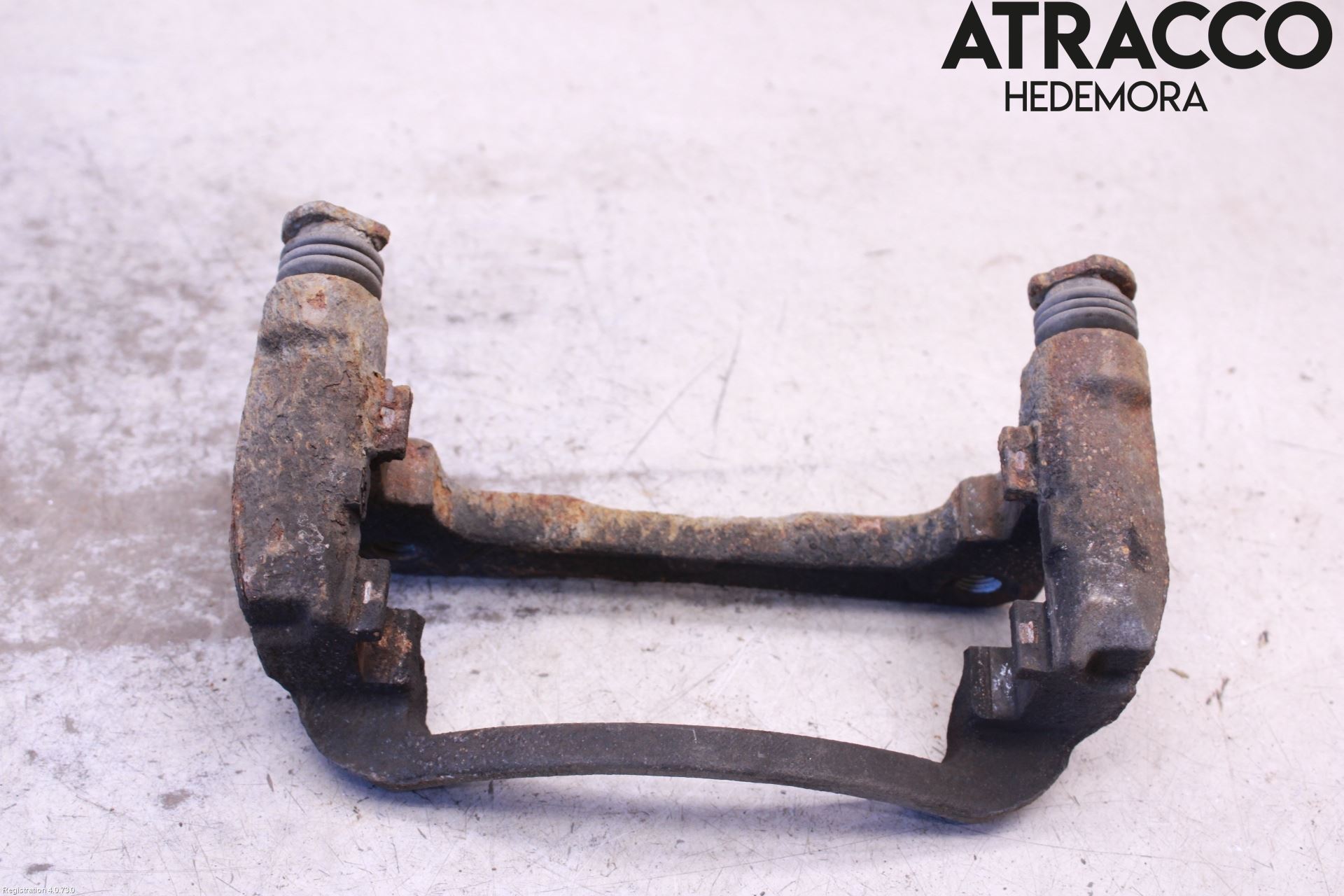 Suzuki VITARA 15- Bromsokshållare