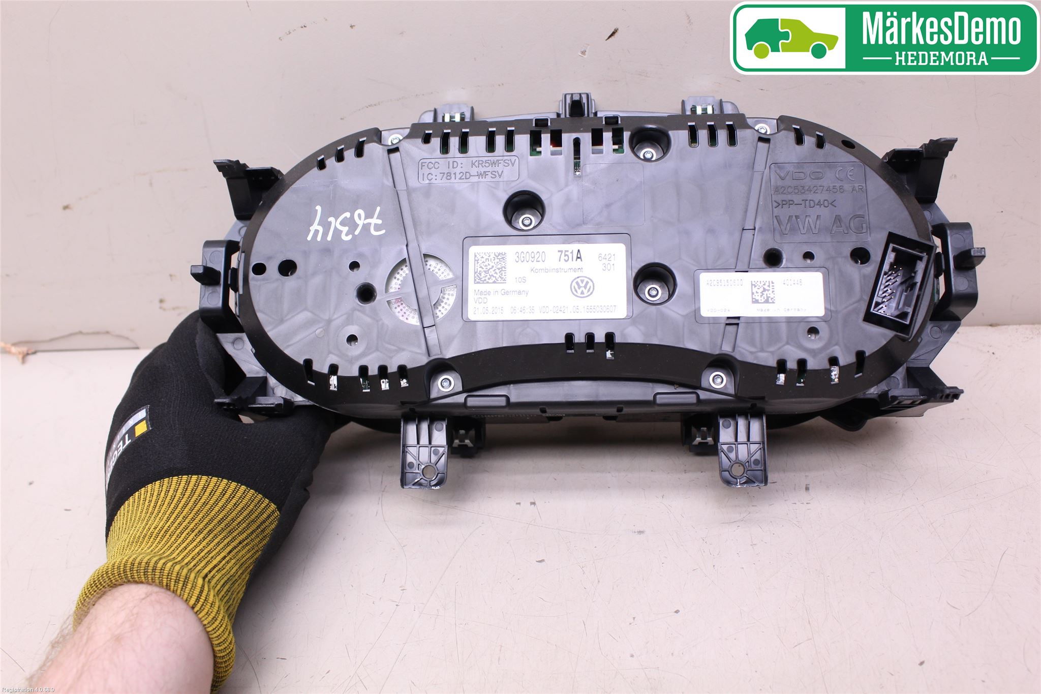 Volkswagen VW PASSAT 15-19 Instrument Komb