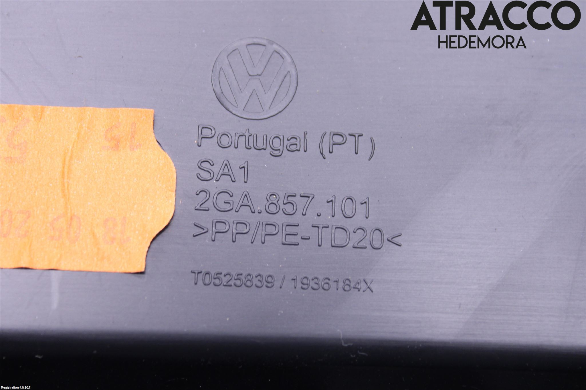 Volkswagen VW T-ROC 18- Handskfack