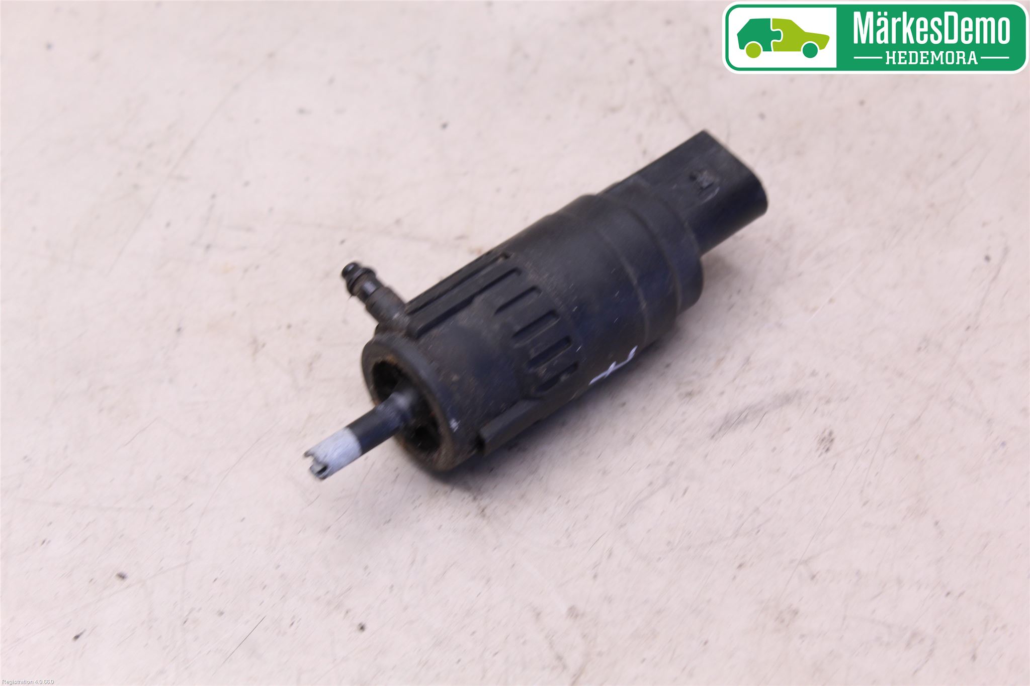 Volkswagen VW TRANSP/CARAVELLE (T5) 04-15 Spolarpump Vindruta