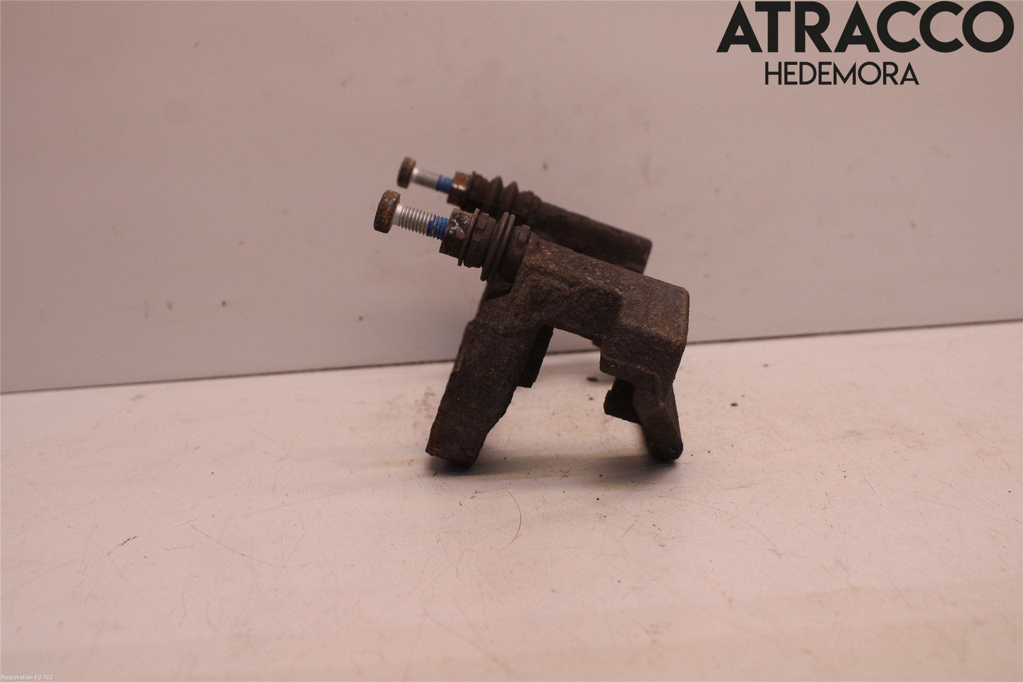 Volvo XC70 14-16 Bromsokshållare