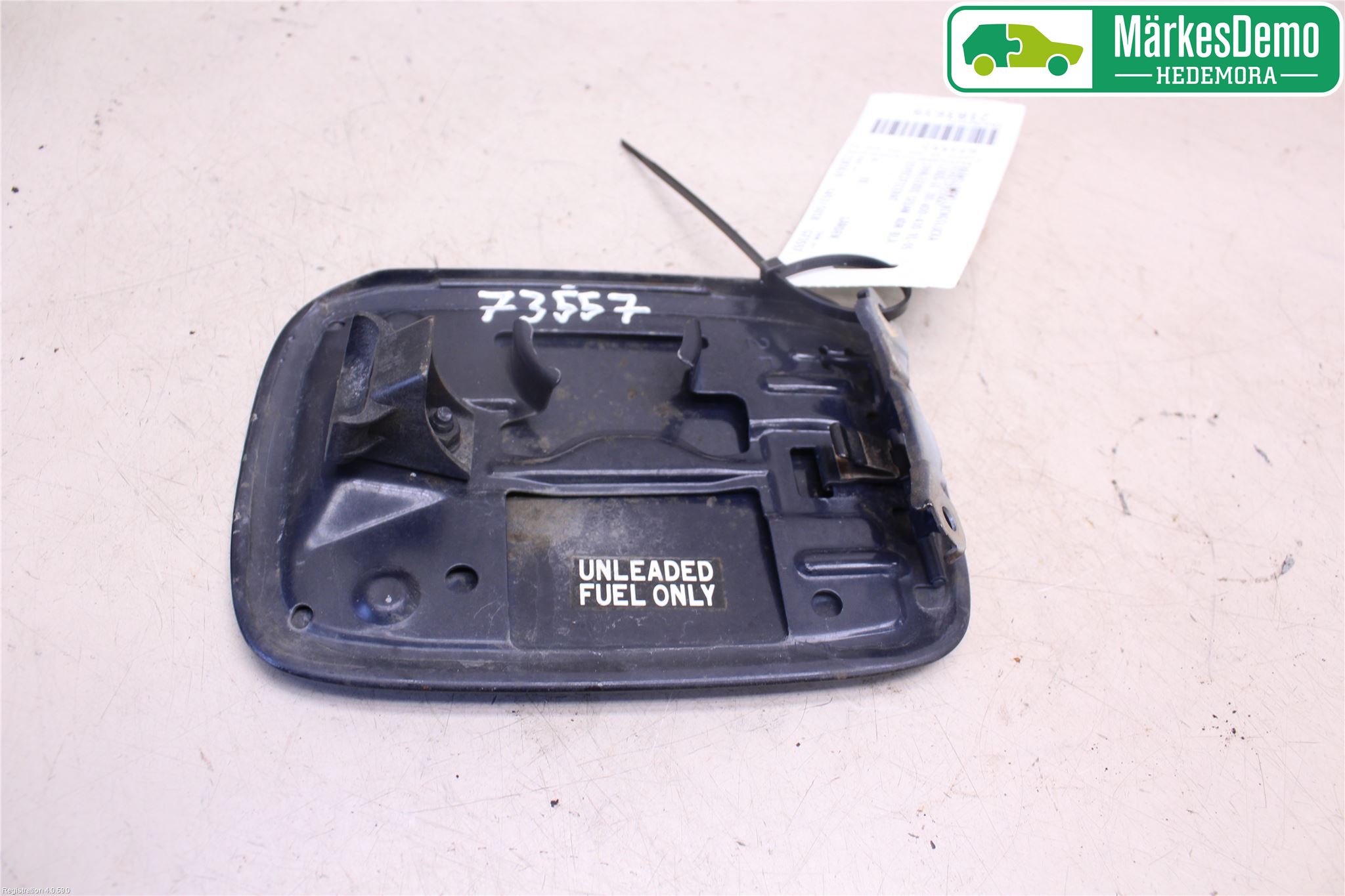 Lexus GS 300/400/430 91-05 Tanklucka