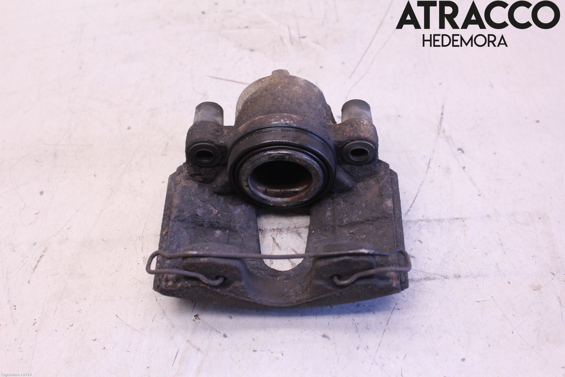 Ford TRANSIT CONNECT 03-08 Bromsok Fram Höger