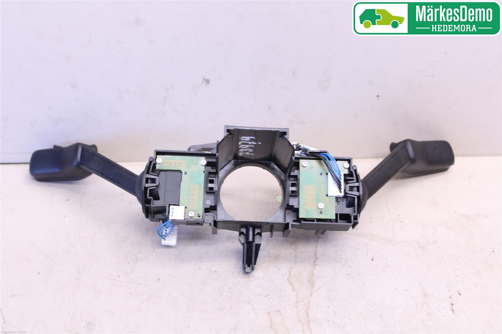 Volkswagen VW GOLF / E-GOLF VII 13-20 Spakcentral