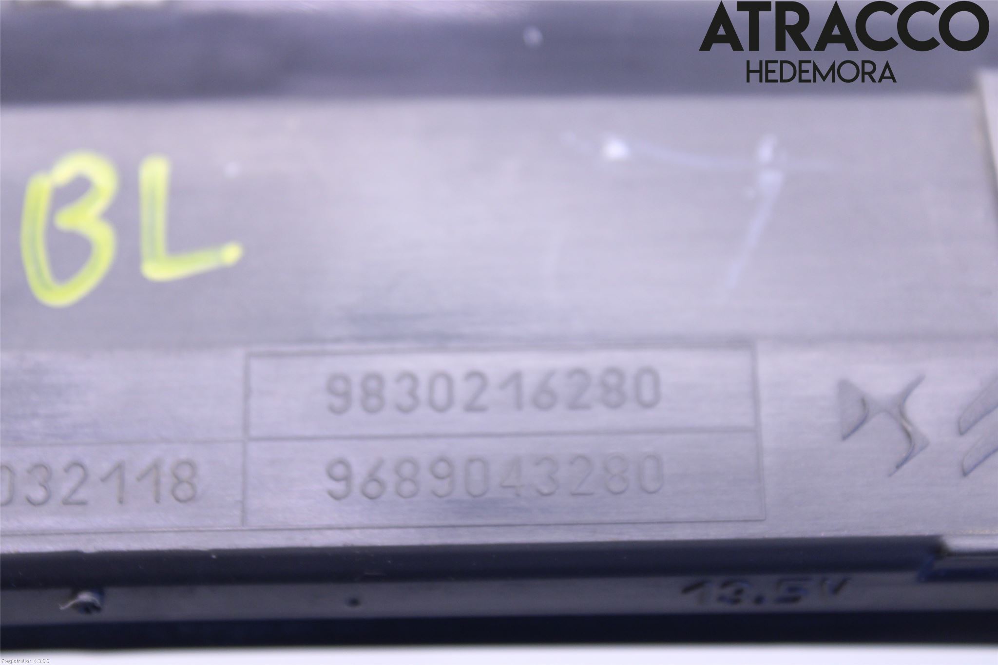 Opel CORSA F, CORSA-E 20- Dimljus/Reflex Bak