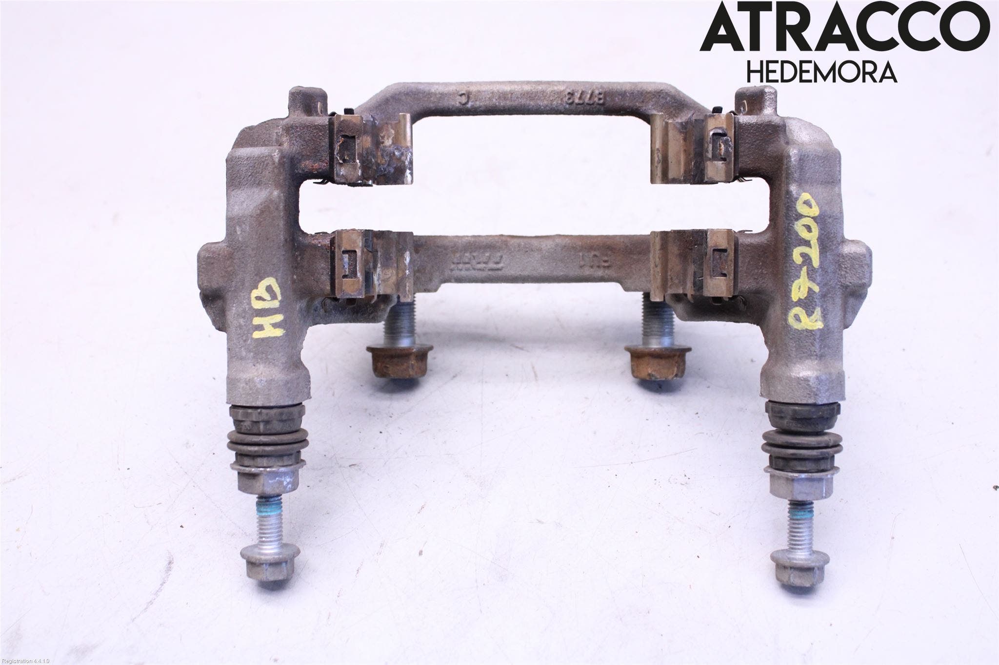 Toyota YARIS XP21 20- Bromsokshållare