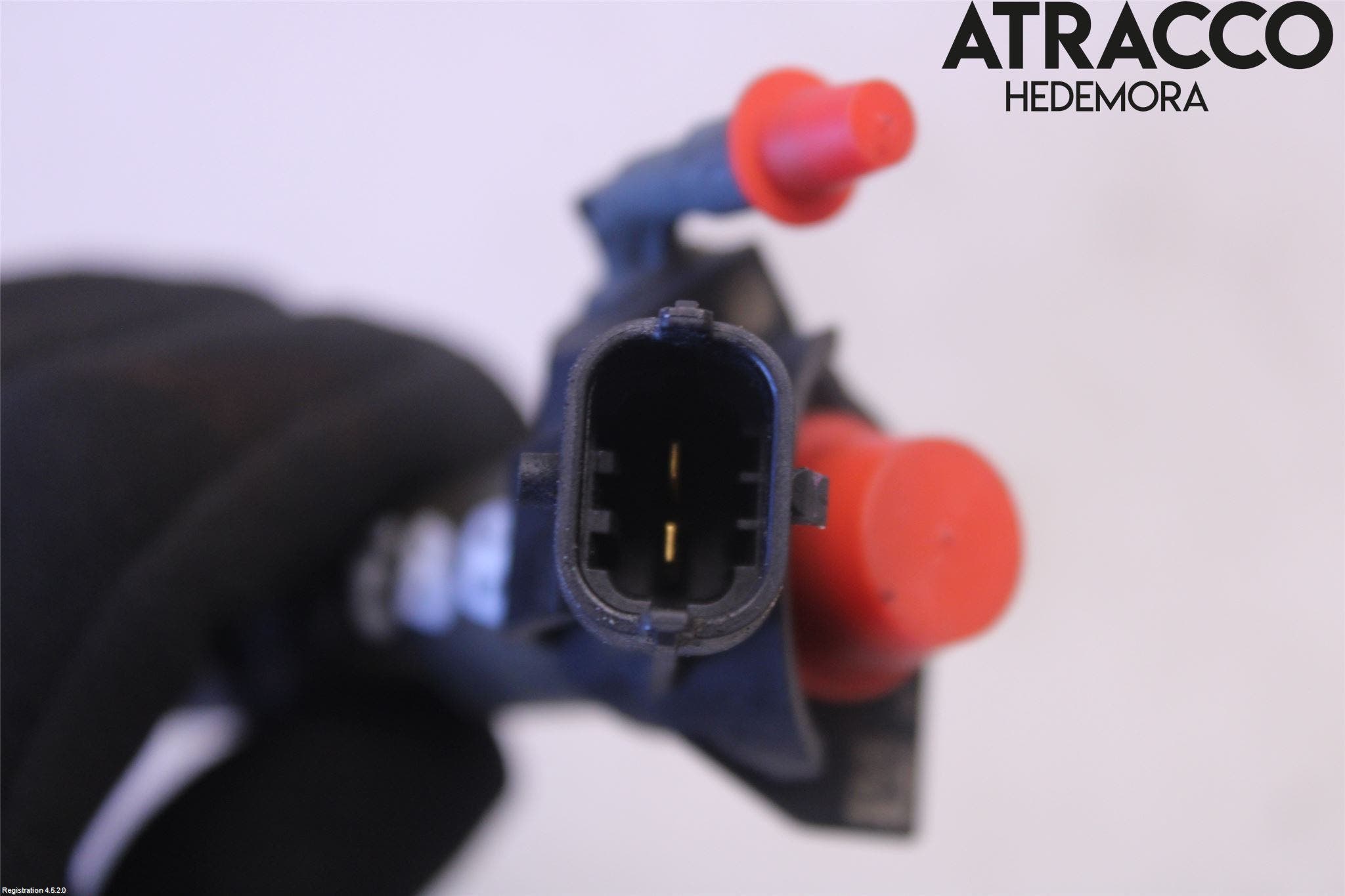 Toyota YARIS XP130 12-14 Injspridare