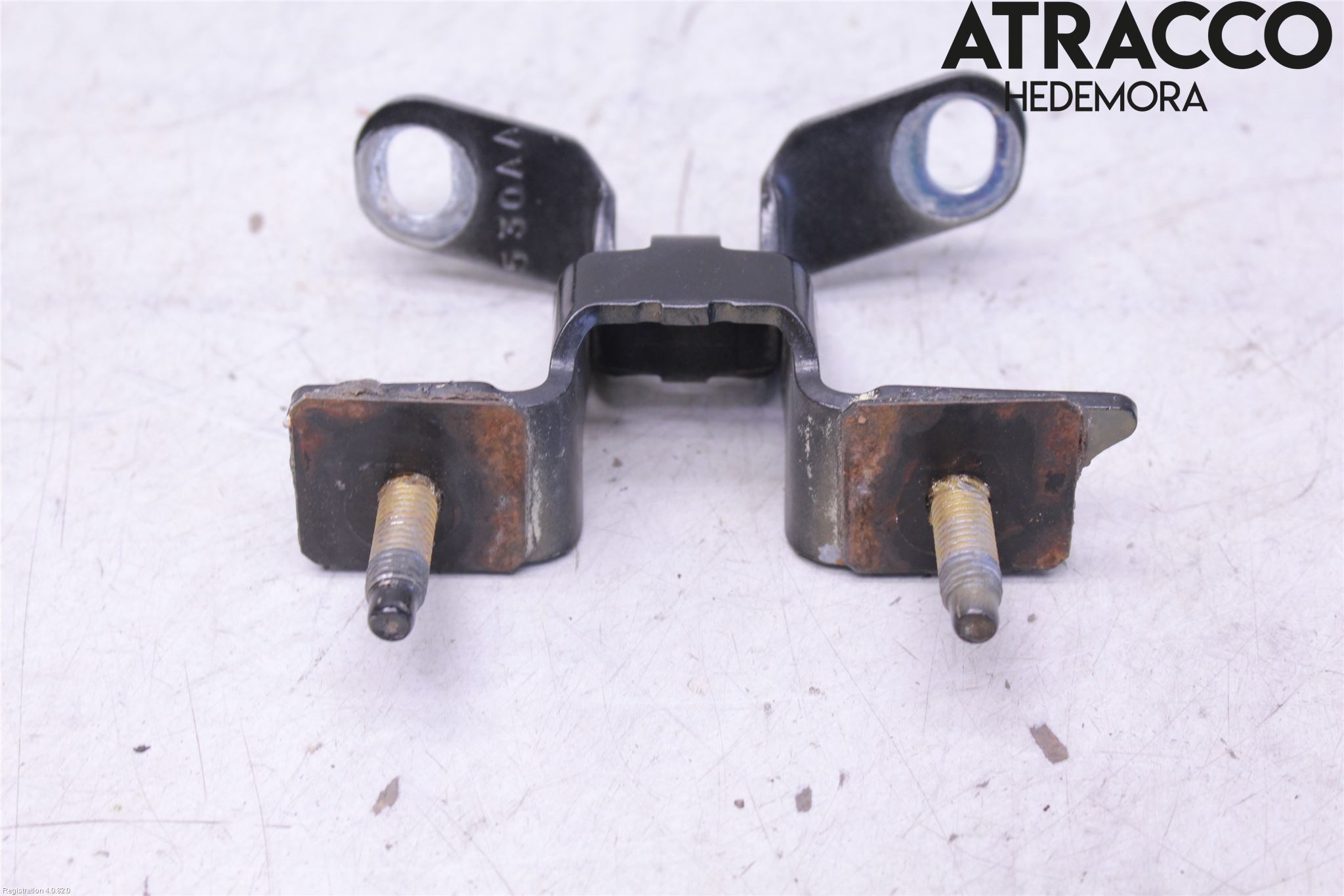 Dodge CALIBER Bakluckegångjärn Hö